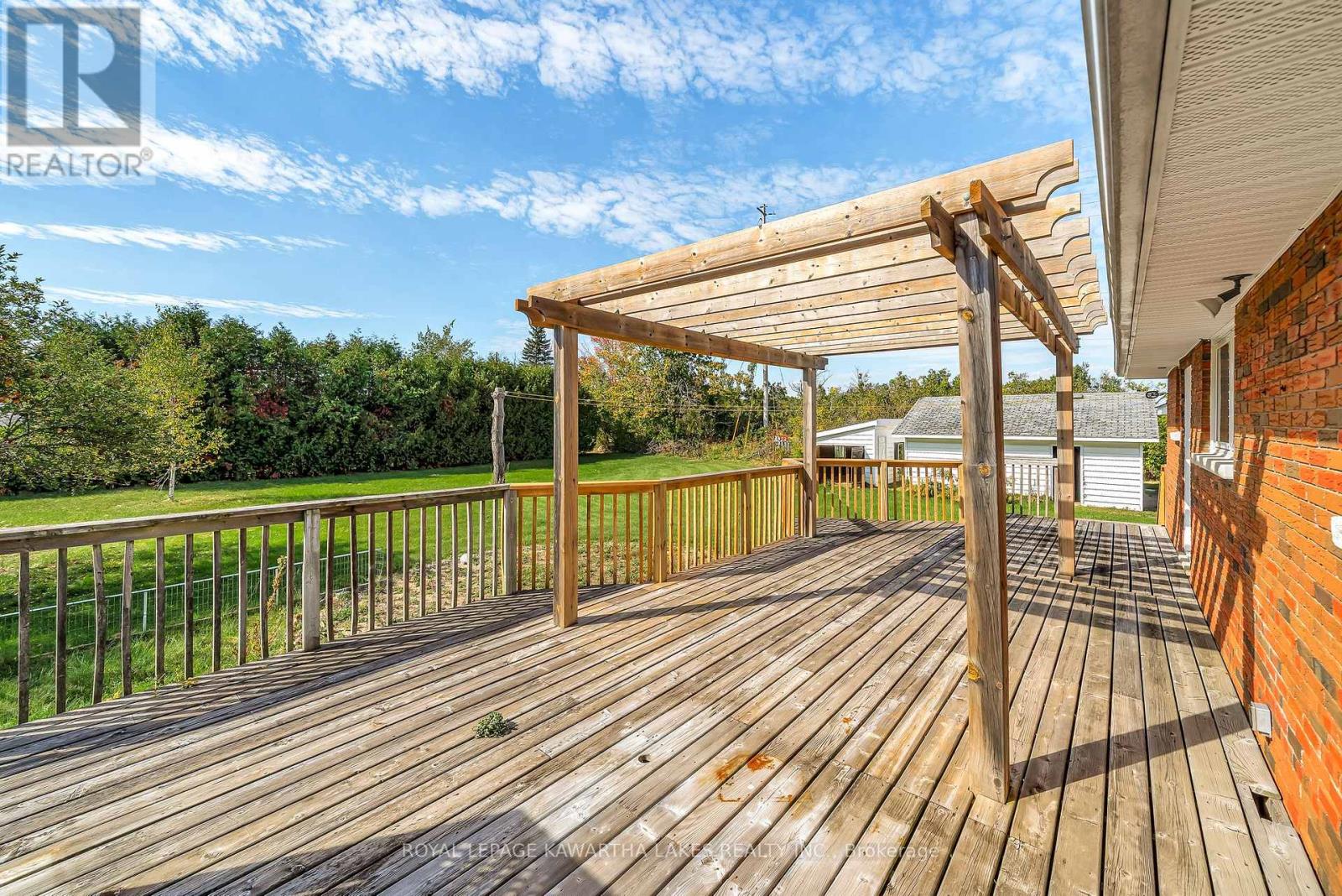 1240 Meadowview Road, Kawartha Lakes (Emily), Ontario  K0L 2W0 - Photo 43 - X12452116