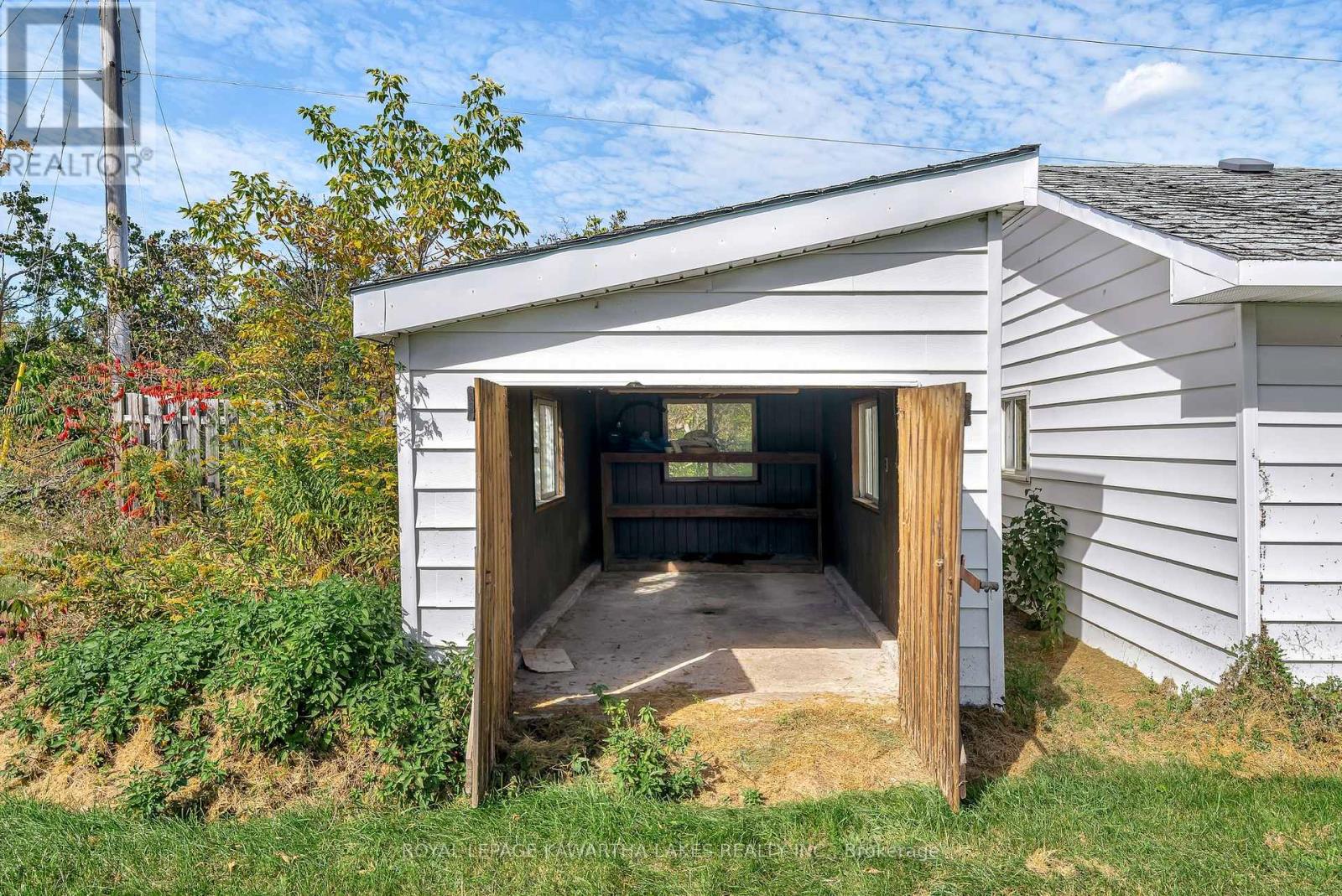 1240 Meadowview Road, Kawartha Lakes (Emily), Ontario  K0L 2W0 - Photo 50 - X12452116