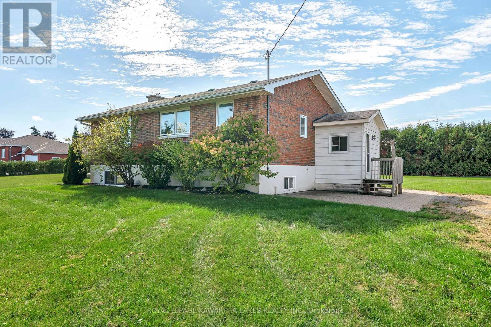 1240 Meadowview Road, Kawartha Lakes (Emily), Ontario  K0L 2W0 - Photo 8 - X12452116