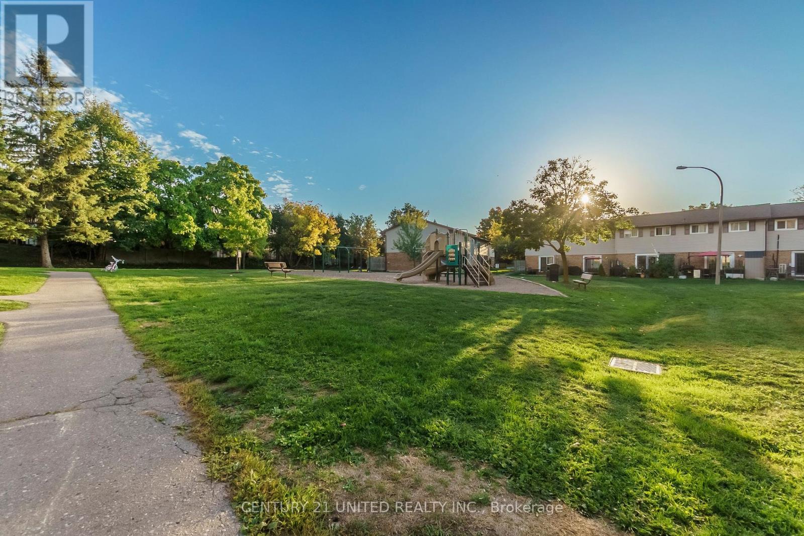 61 - 996 Sydenham Road, Peterborough (Ashburnham Ward 4), Ontario  K9J 7V7 - Photo 22 - X12452217