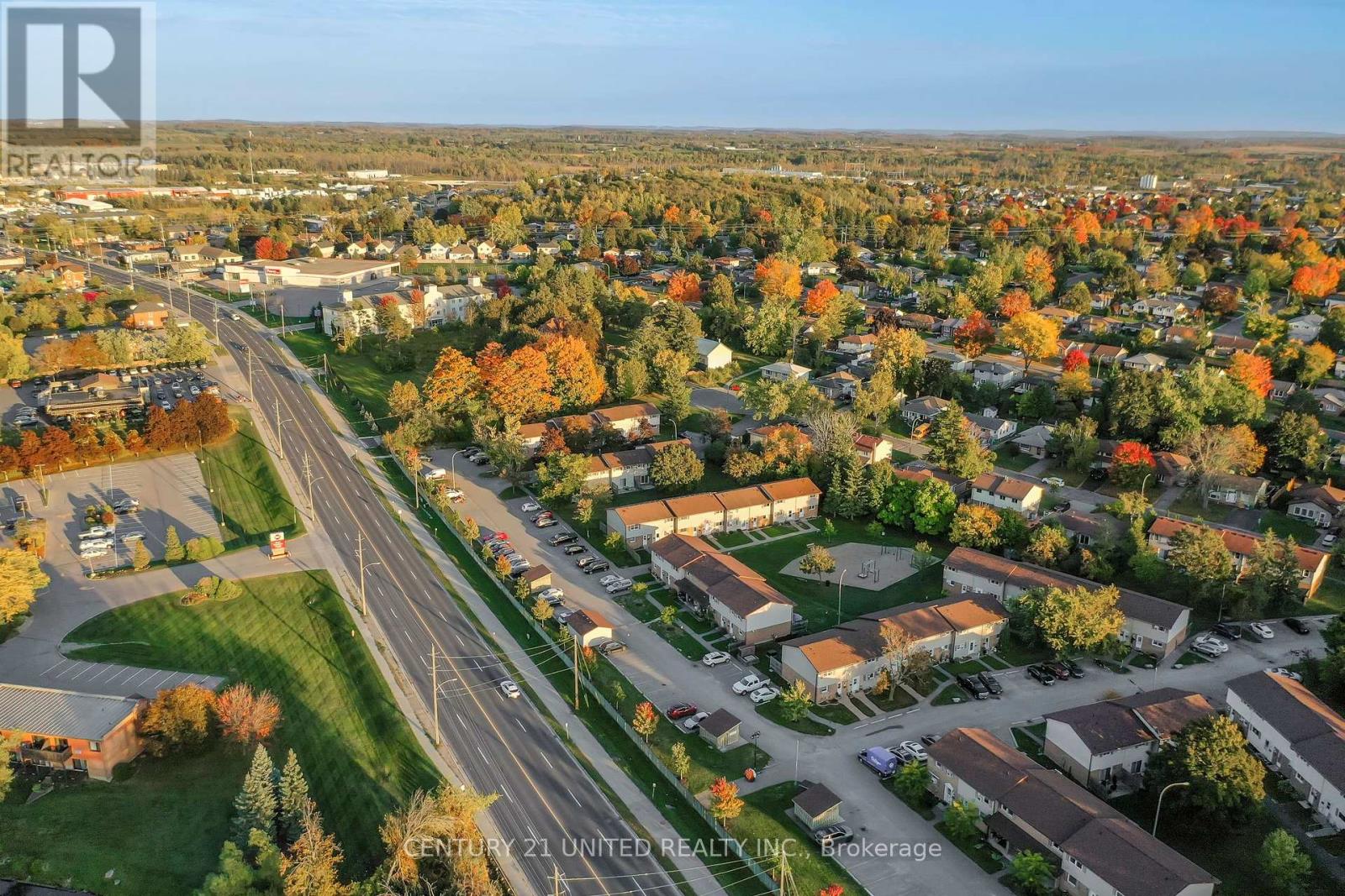 61 - 996 Sydenham Road, Peterborough (Ashburnham Ward 4), Ontario  K9J 7V7 - Photo 24 - X12452217