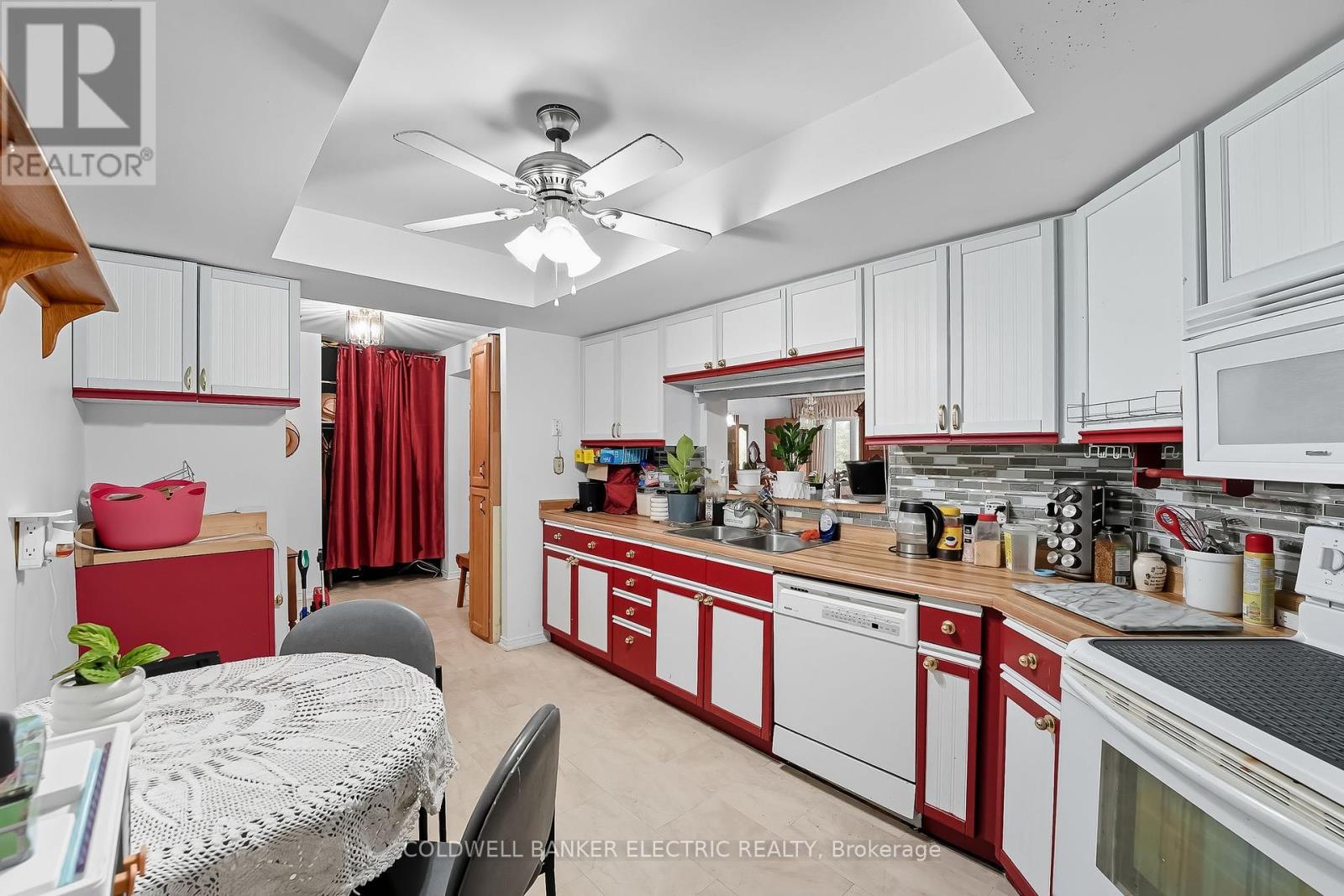 301 - 1 Heritage Way, Kawartha Lakes (Lindsay), Ontario  K9V 5P9 - Photo 30 - X12452338