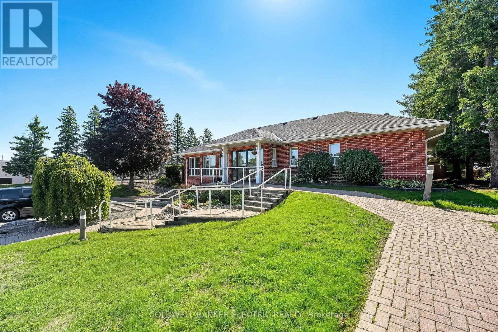 301 - 1 Heritage Way, Kawartha Lakes (Lindsay), Ontario  K9V 5P9 - Photo 35 - X12452338