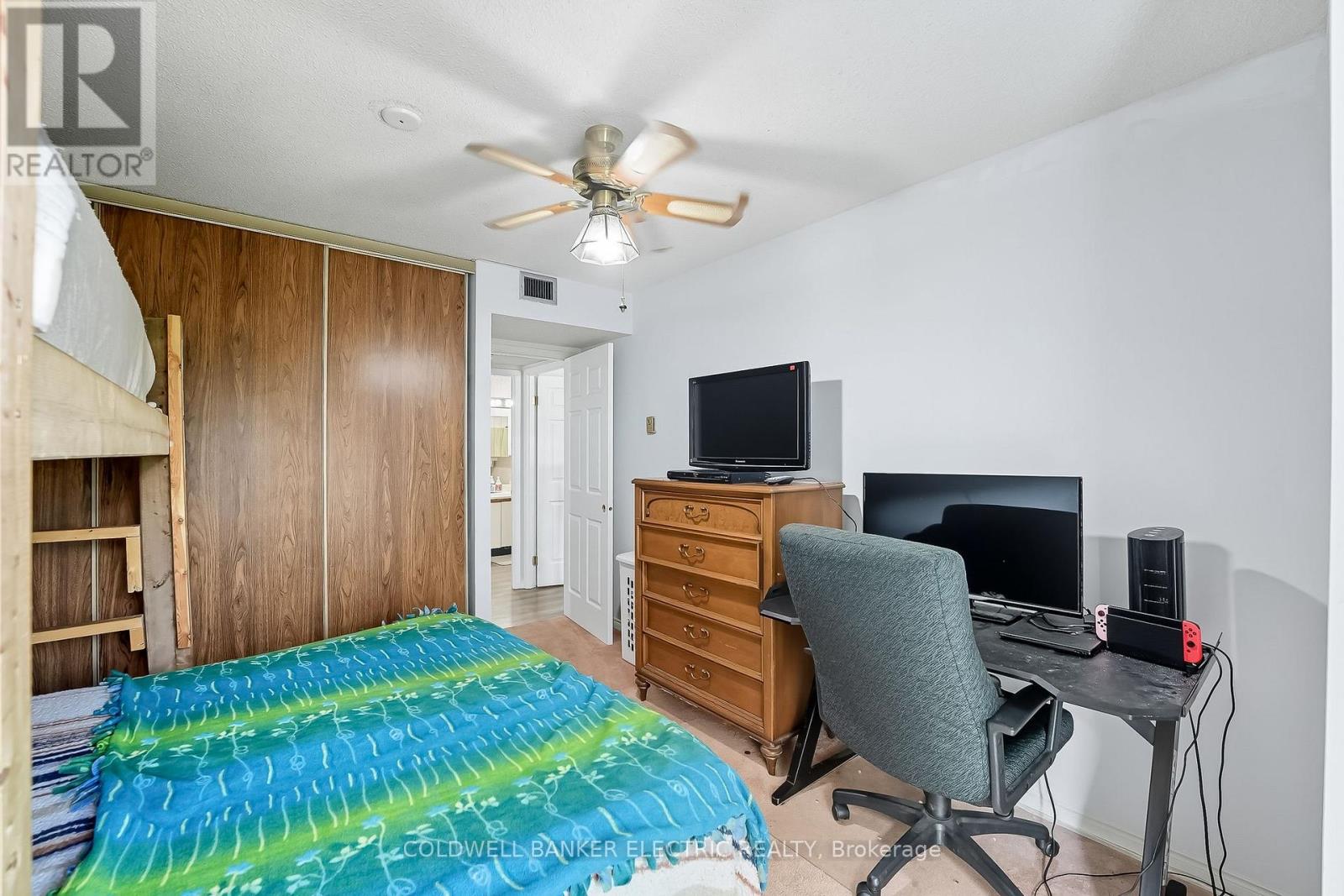 301 - 1 Heritage Way, Kawartha Lakes (Lindsay), Ontario  K9V 5P9 - Photo 9 - X12452338