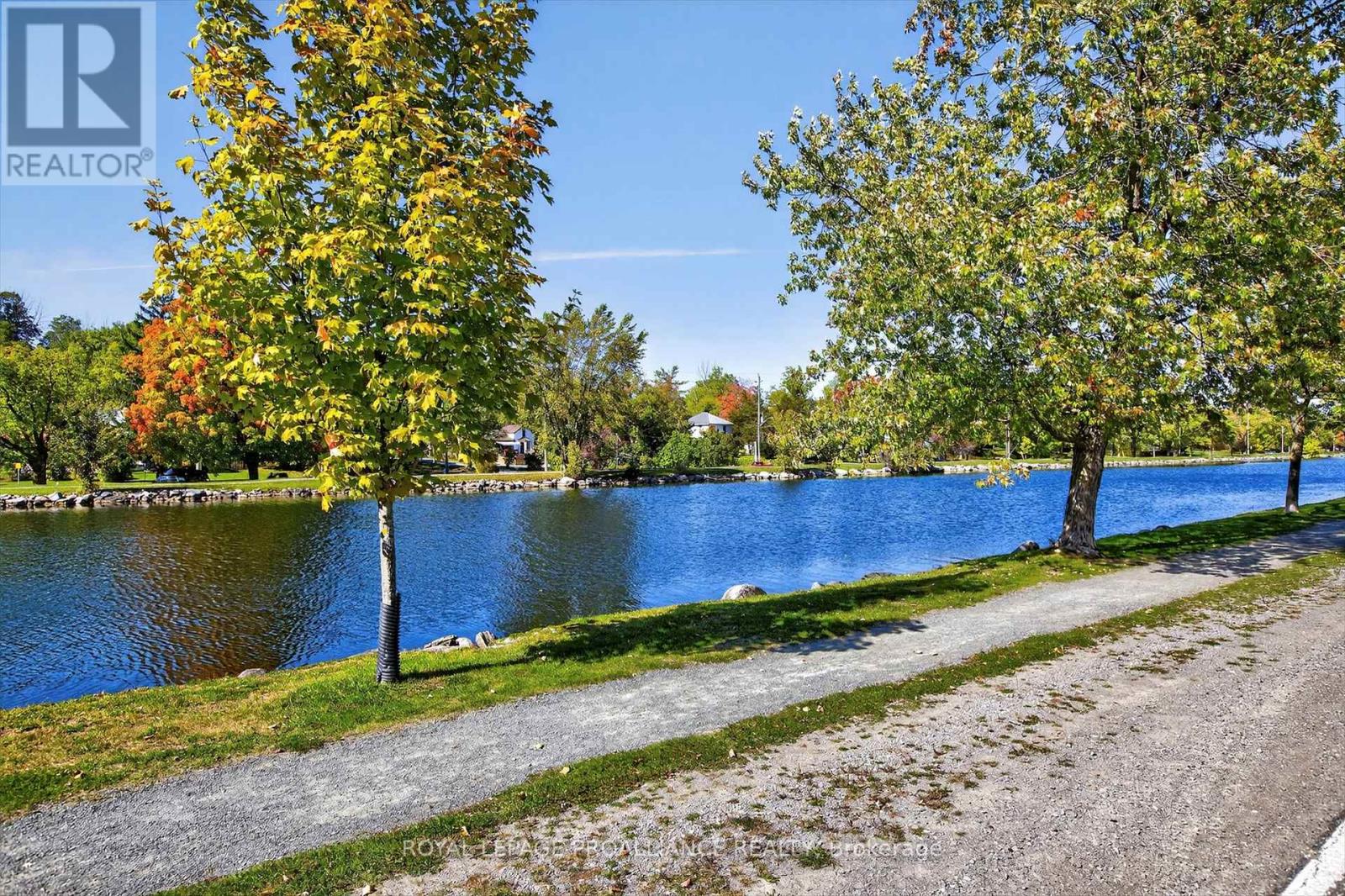 49 Trent Drive, Trent Hills (Campbellford), Ontario  K0L 1L0 - Photo 2 - X12452560