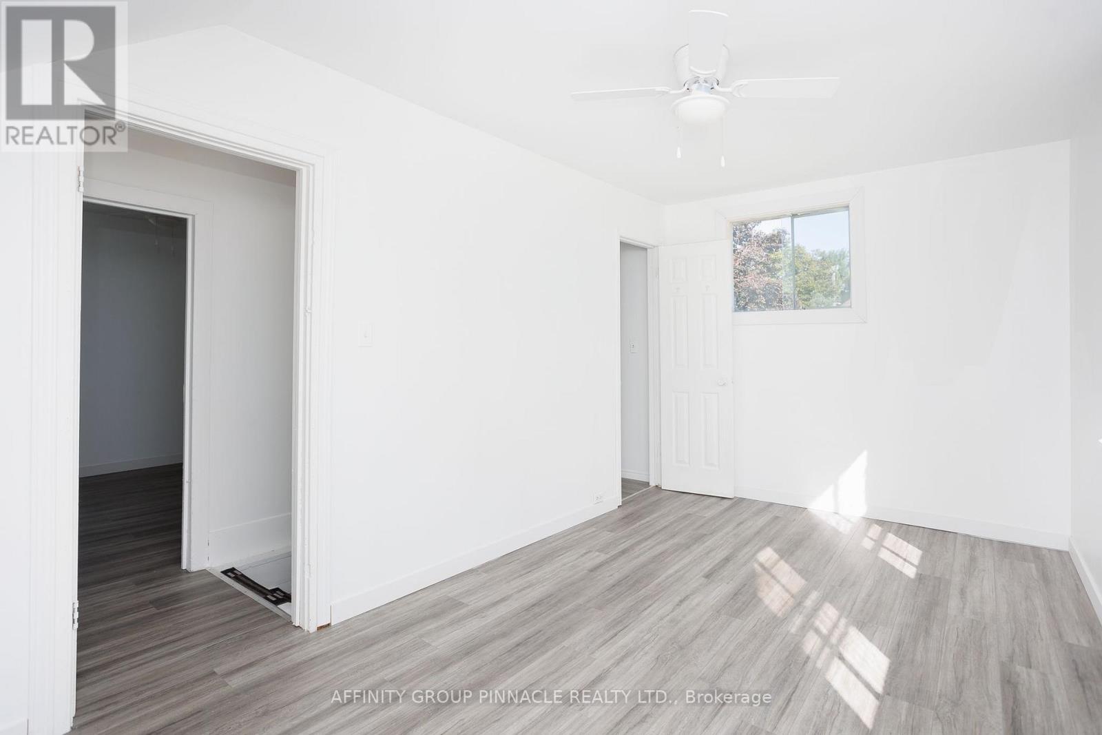 6 Duke Street, Kawartha Lakes (Lindsay), Ontario  K9V 2K4 - Photo 36 - X12452788