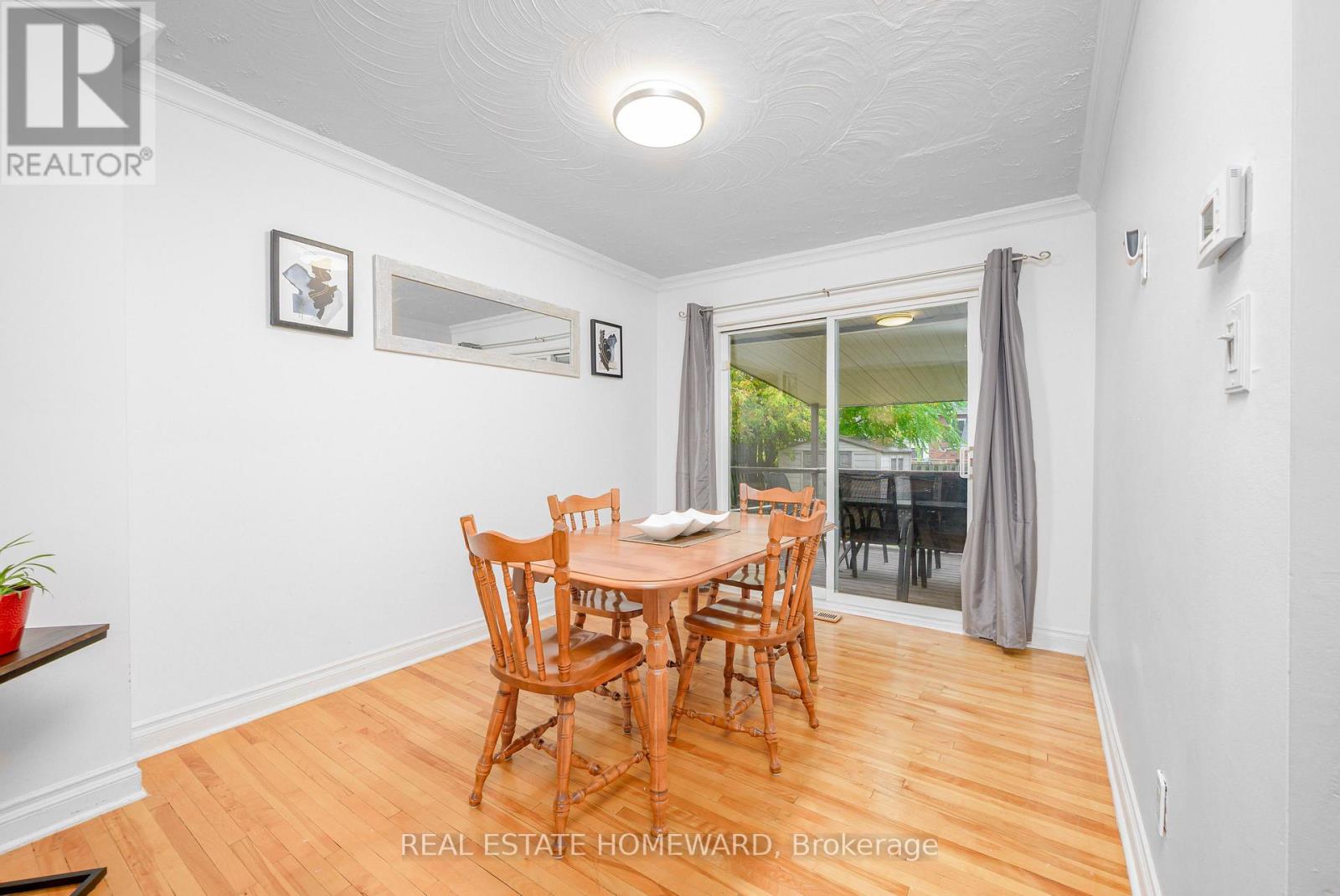 521 O'connell Road, Peterborough (Otonabee Ward 1), Ontario  K9J 4E2 - Photo 12 - X12453415