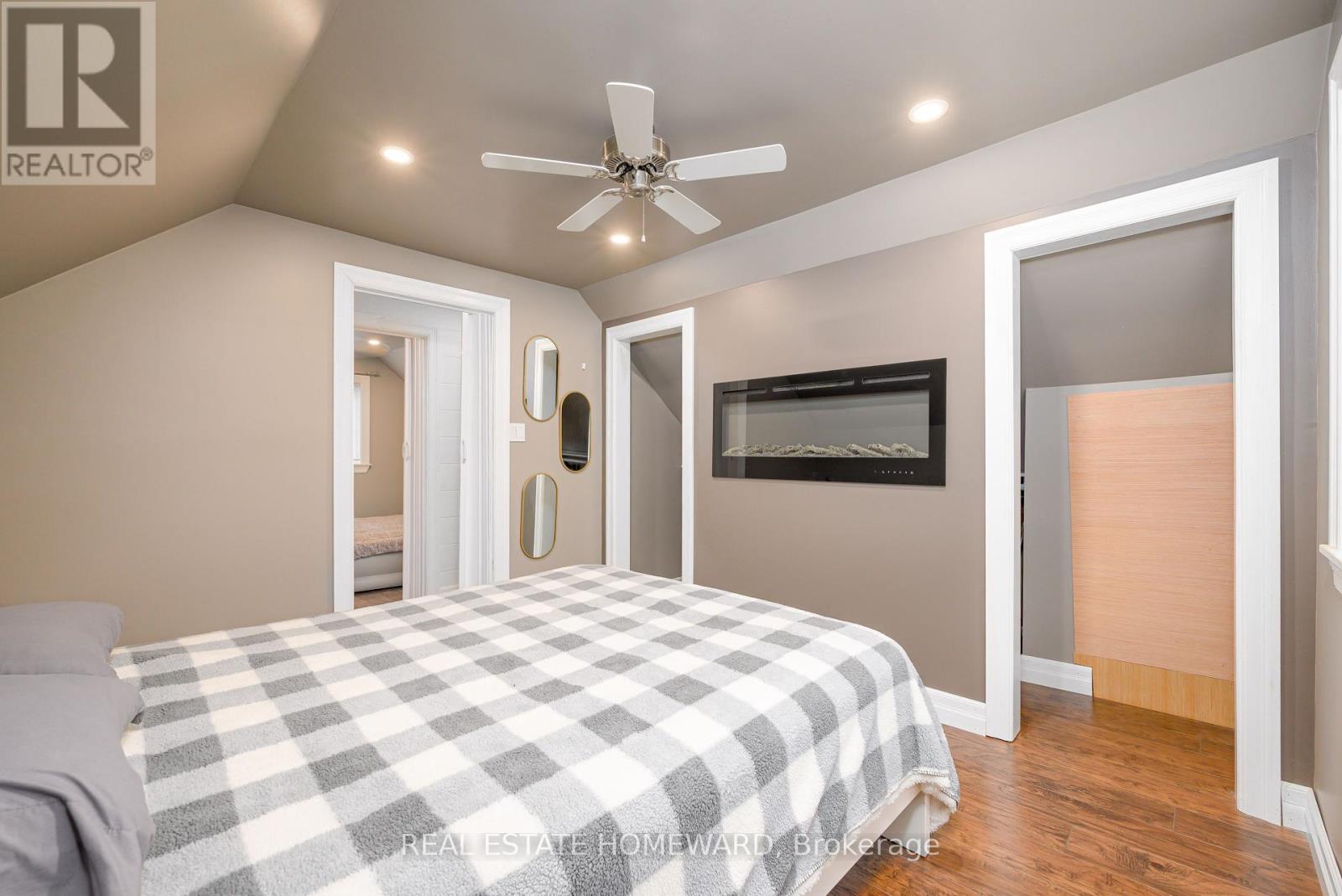 521 O'connell Road, Peterborough (Otonabee Ward 1), Ontario  K9J 4E2 - Photo 17 - X12453415