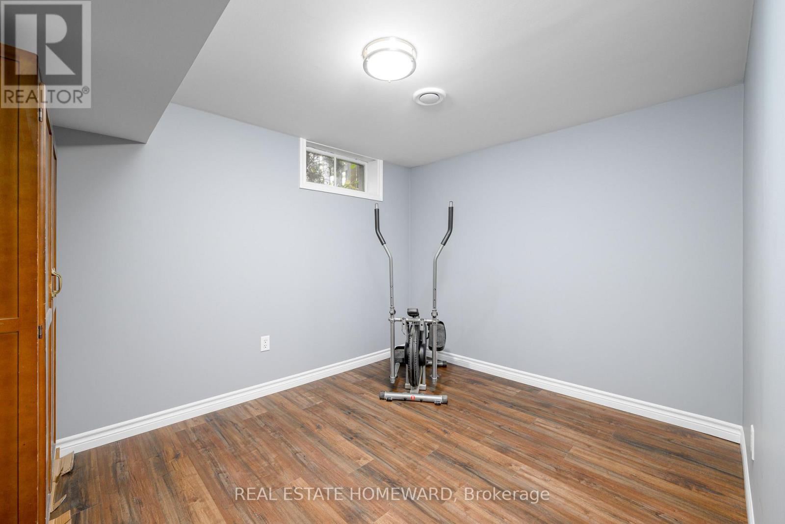 521 O'connell Road, Peterborough (Otonabee Ward 1), Ontario  K9J 4E2 - Photo 22 - X12453415