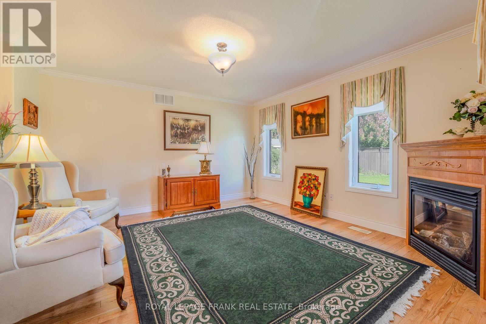 15 Selena Street, Kawartha Lakes (Lindsay), Ontario  K9V 0B5 - Photo 15 - X12453435