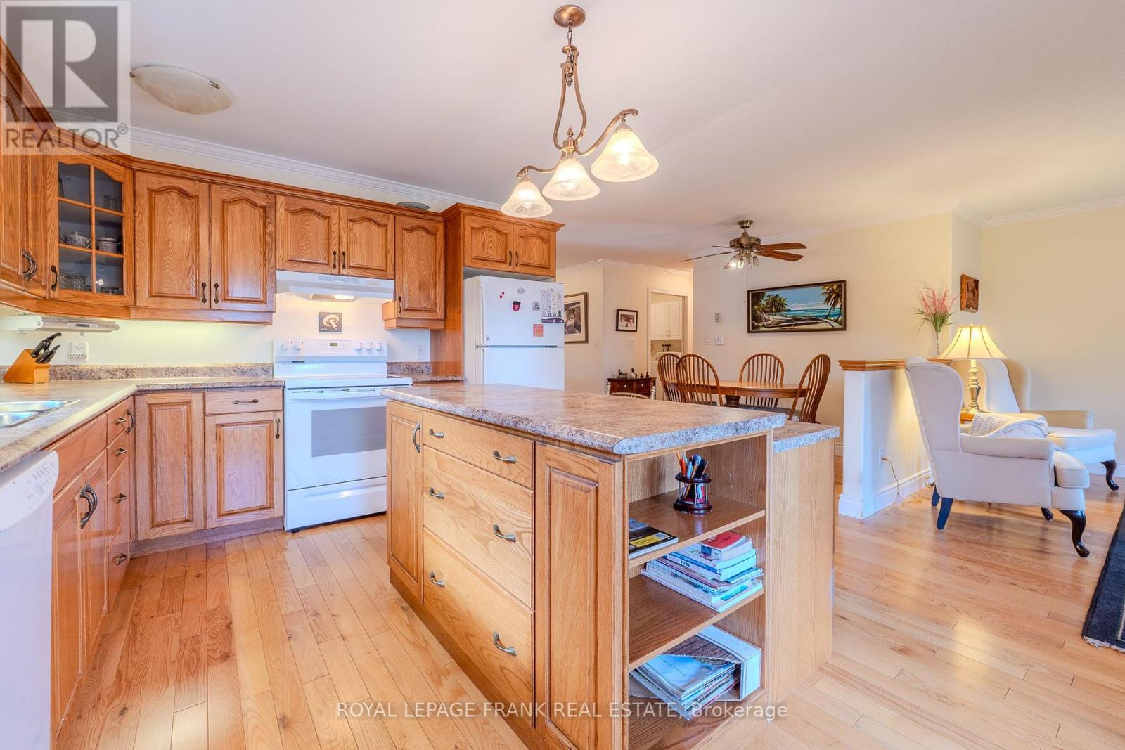 15 Selena Street, Kawartha Lakes (Lindsay), Ontario  K9V 0B5 - Photo 21 - X12453435