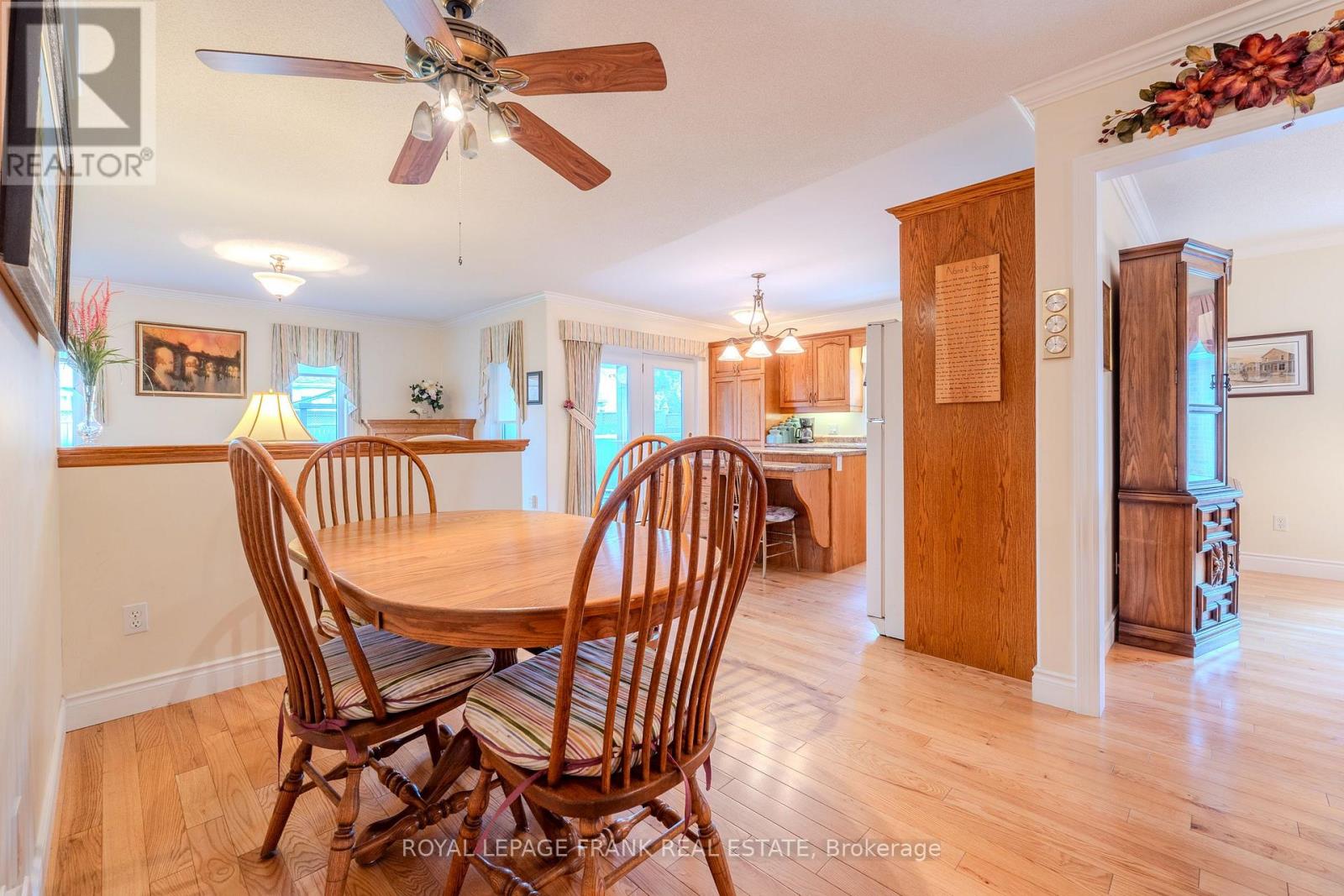 15 Selena Street, Kawartha Lakes (Lindsay), Ontario  K9V 0B5 - Photo 22 - X12453435