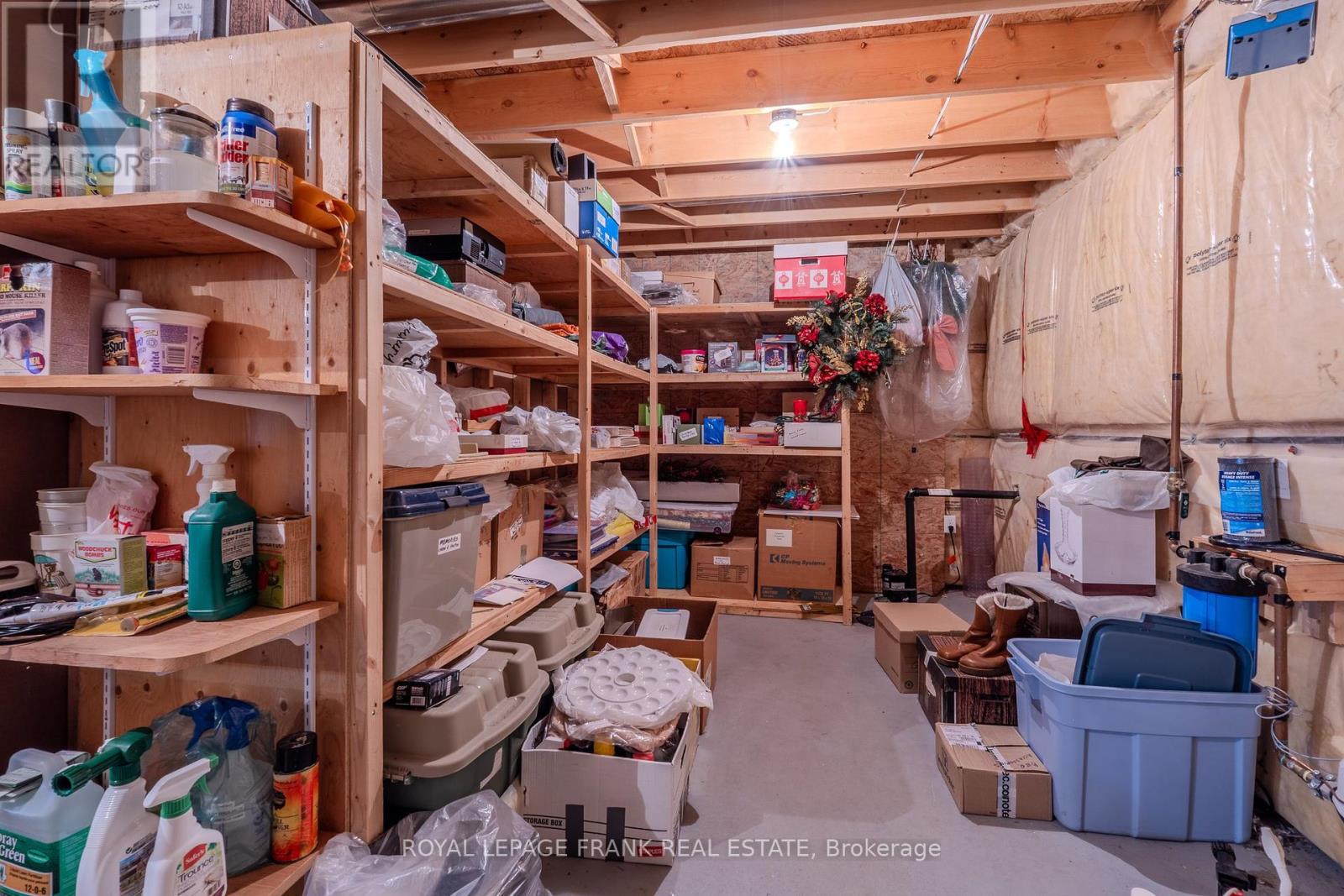 15 Selena Street, Kawartha Lakes (Lindsay), Ontario  K9V 0B5 - Photo 38 - X12453435