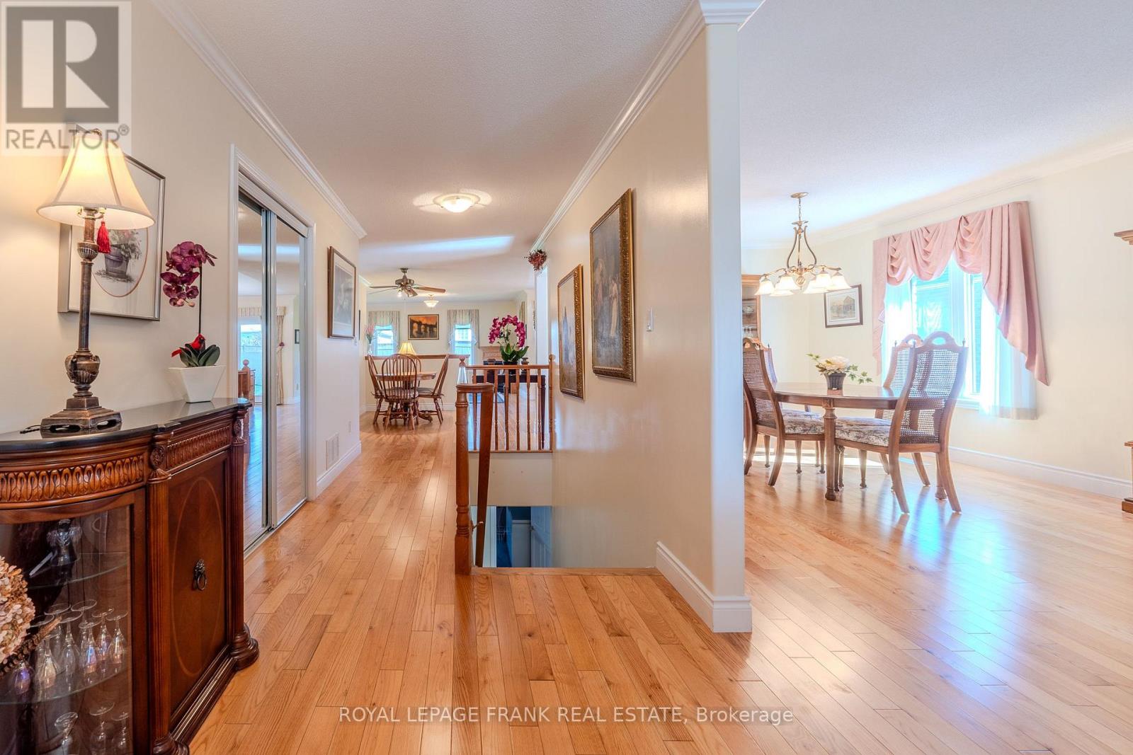 15 Selena Street, Kawartha Lakes (Lindsay), Ontario  K9V 0B5 - Photo 9 - X12453435