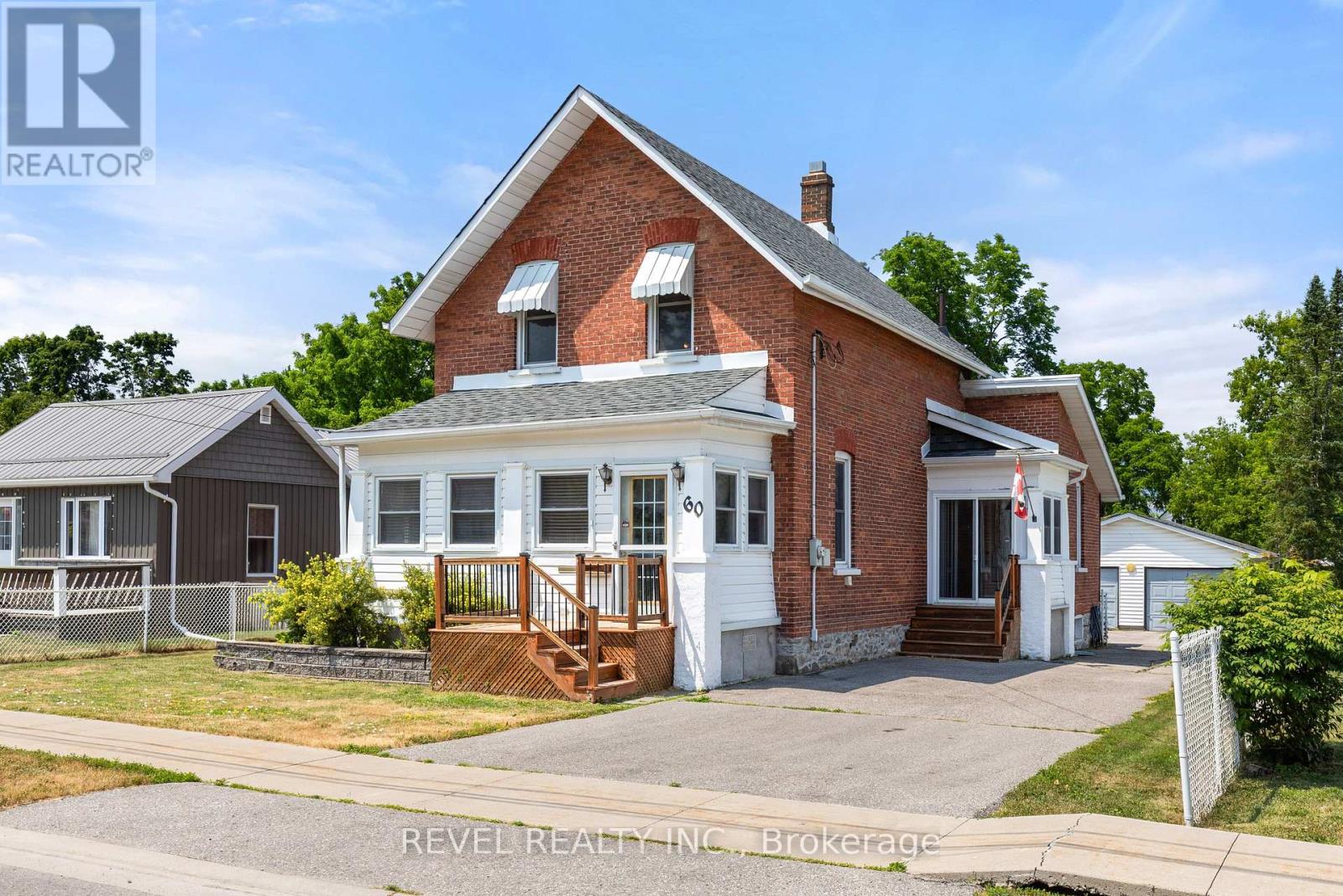 60 Elgin Street, Kawartha Lakes (Lindsay), Ontario  K9V 3W5 - Photo 3 - X12453437
