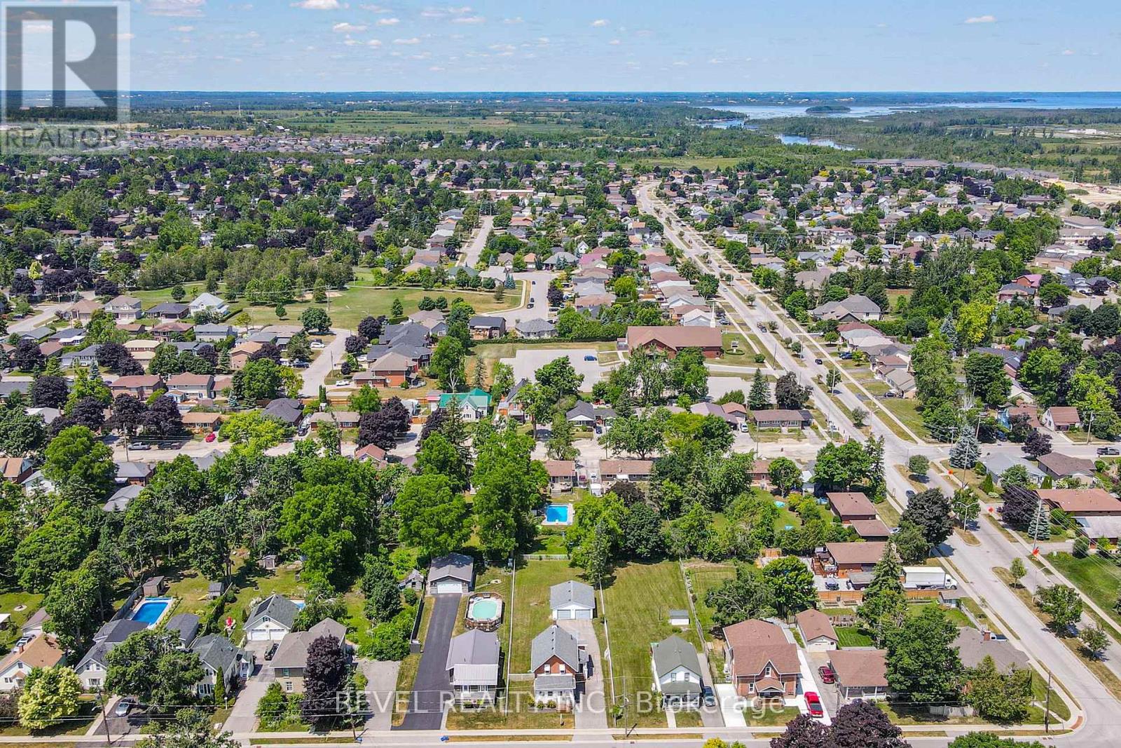 60 Elgin Street, Kawartha Lakes (Lindsay), Ontario  K9V 3W5 - Photo 46 - X12453437