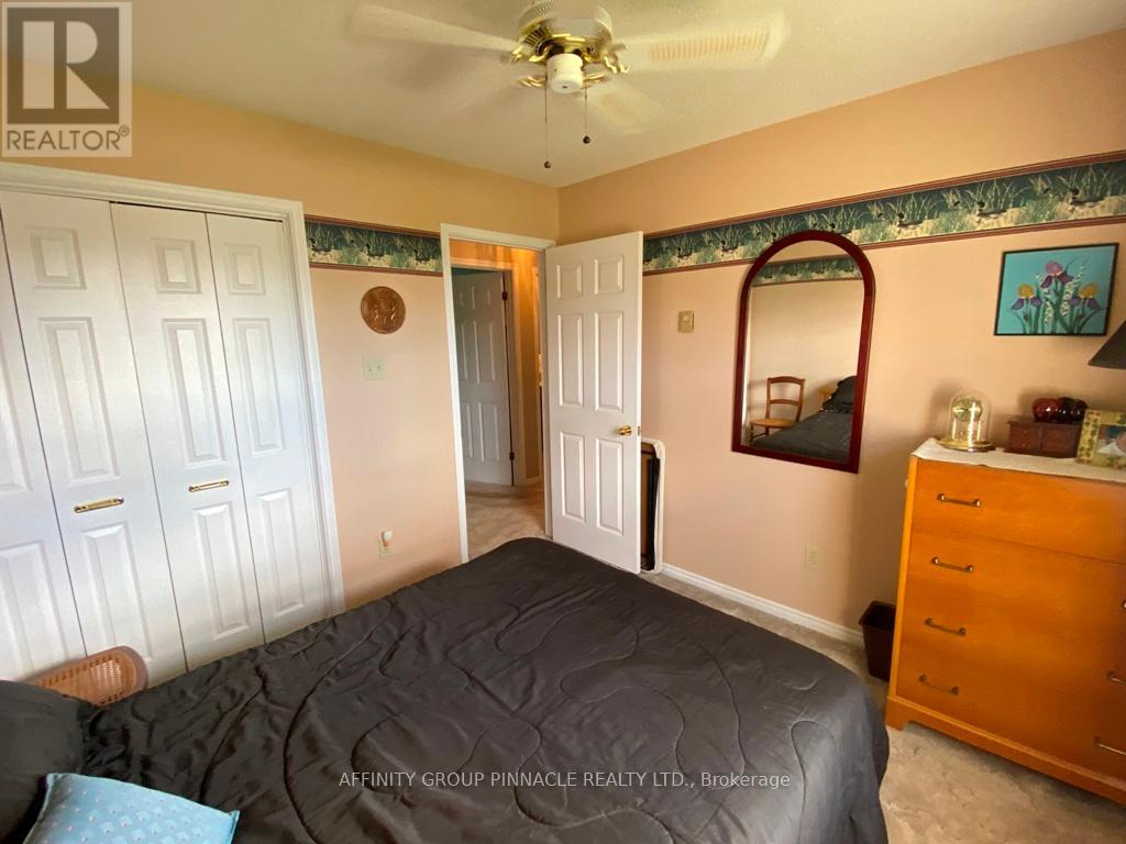 292 Victoria Avenue N, Kawartha Lakes (Lindsay), Ontario  K9V 6A8 - Photo 23 - X12453449