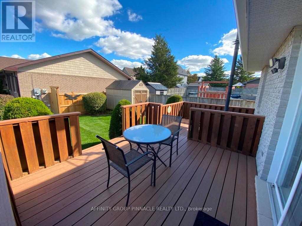 292 Victoria Avenue N, Kawartha Lakes (Lindsay), Ontario  K9V 6A8 - Photo 45 - X12453449