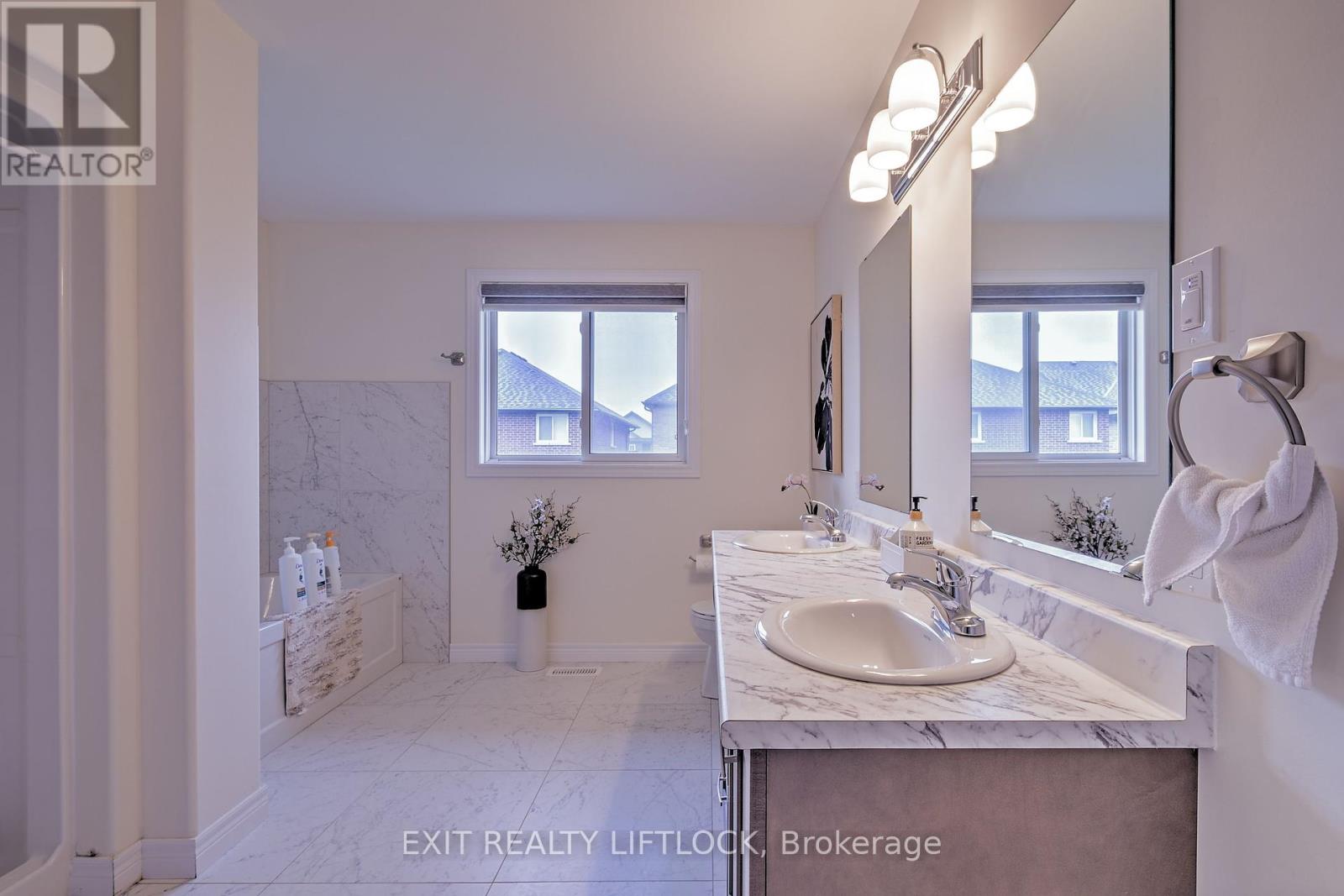 603 Lemay Grove, Peterborough (Monaghan Ward 2), Ontario  K9K 0G9 - Photo 27 - X12453561