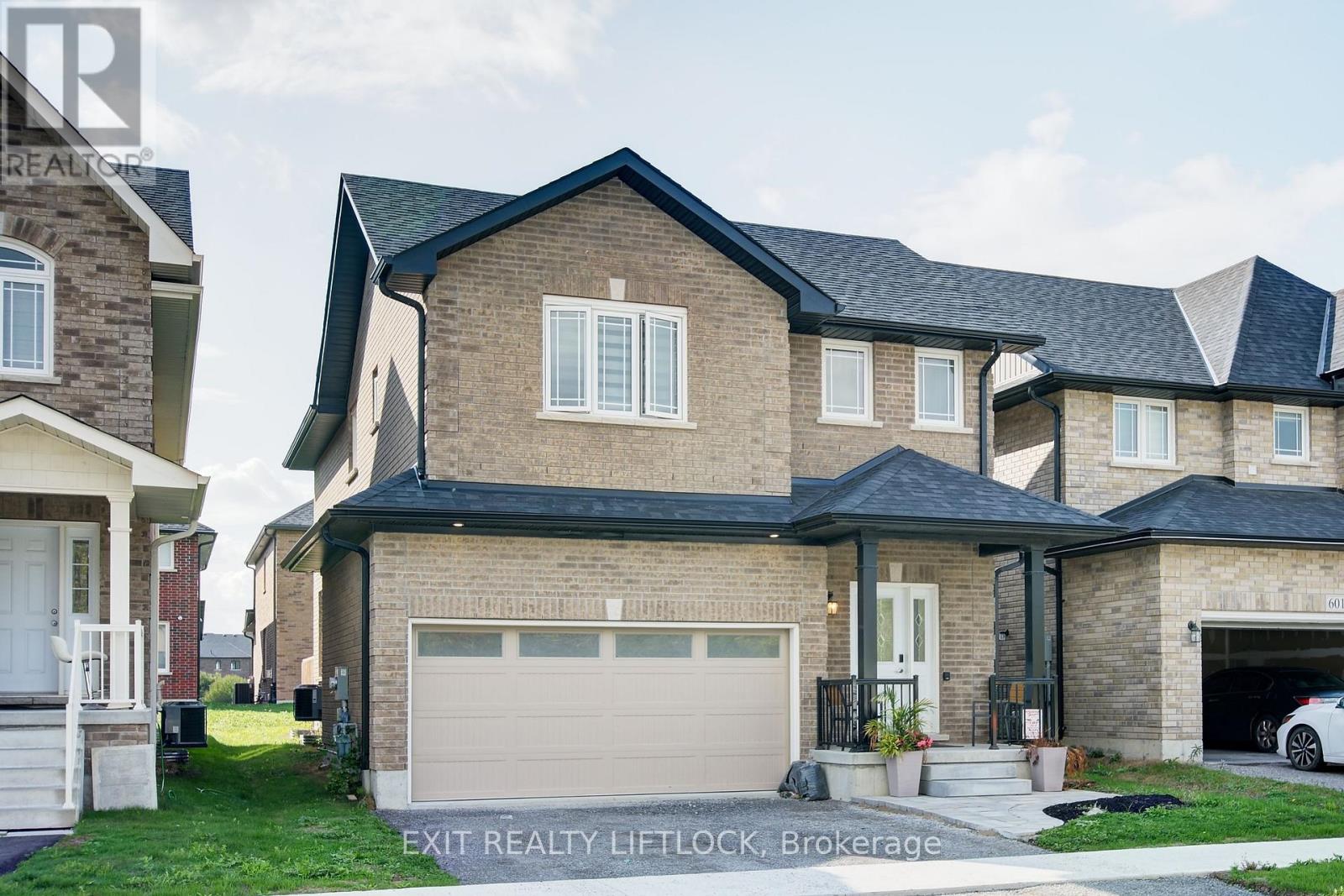 603 Lemay Grove, Peterborough (Monaghan Ward 2), Ontario  K9K 0G9 - Photo 3 - X12453561