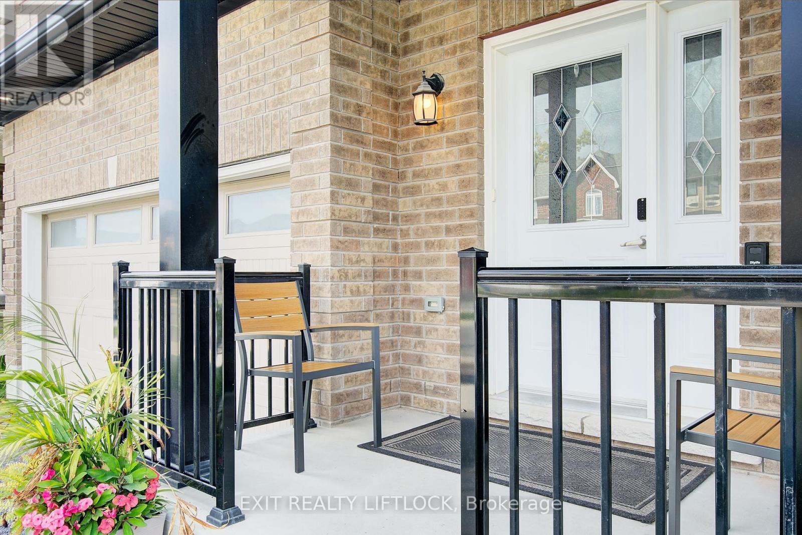 603 Lemay Grove, Peterborough (Monaghan Ward 2), Ontario  K9K 0G9 - Photo 4 - X12453561