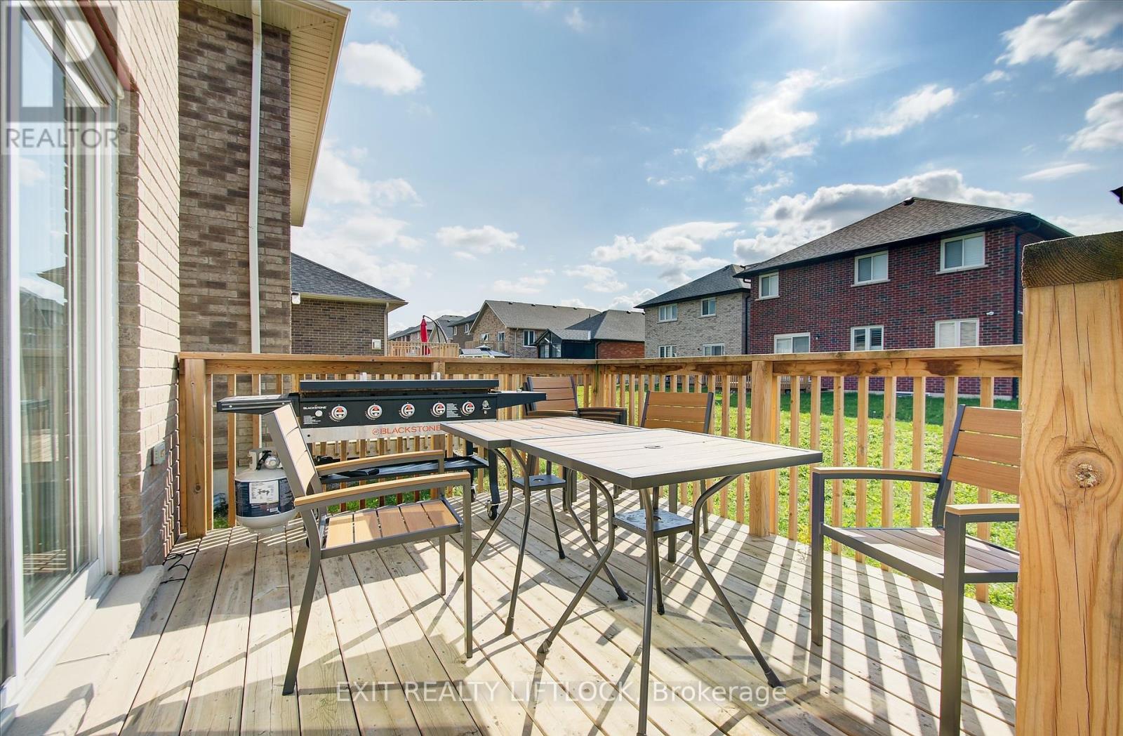 603 Lemay Grove, Peterborough (Monaghan Ward 2), Ontario  K9K 0G9 - Photo 6 - X12453561