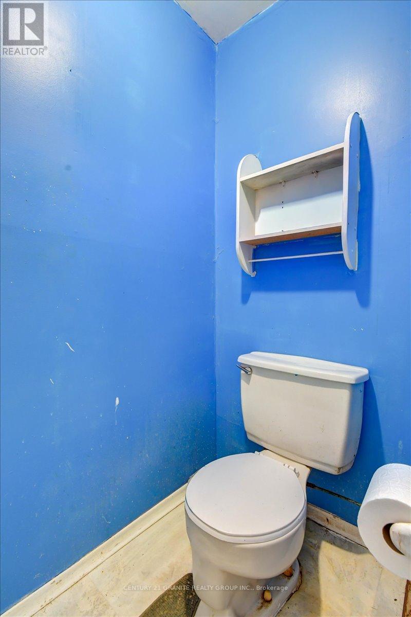 4 Maxwell Settlement Road, Bancroft (Bancroft Ward), Ontario  K0L 1C0 - Photo 28 - X12453851