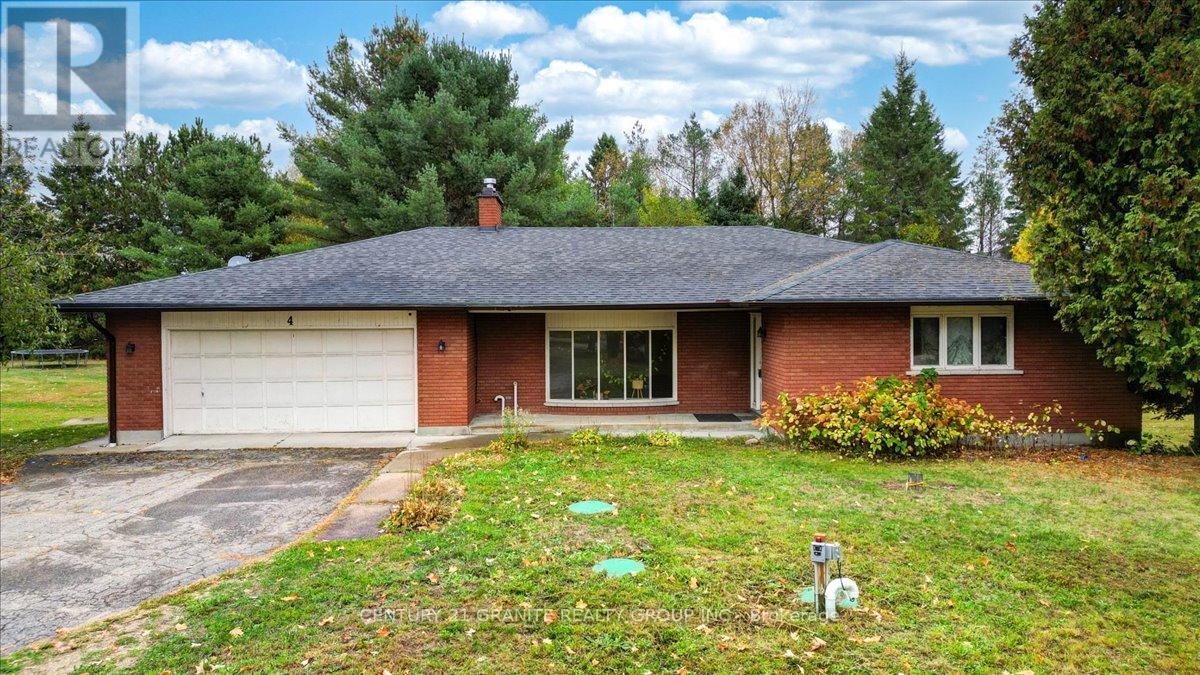 4 Maxwell Settlement Road, Bancroft (Bancroft Ward), Ontario  K0L 1C0 - Photo 32 - X12453851