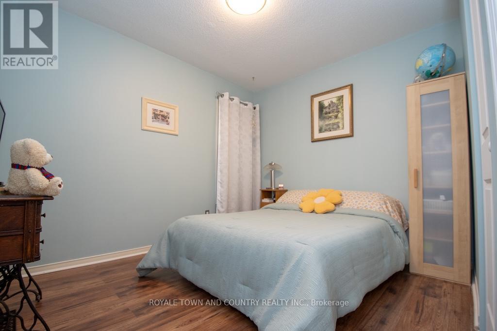 176 Elgin Street, Kawartha Lakes (Lindsay), Ontario  K9V 6B3 - Photo 26 - X12454119