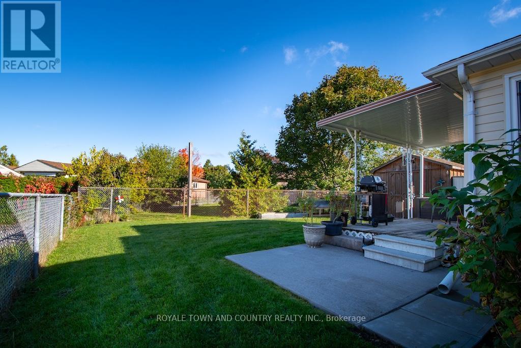 176 Elgin Street, Kawartha Lakes (Lindsay), Ontario  K9V 6B3 - Photo 44 - X12454119