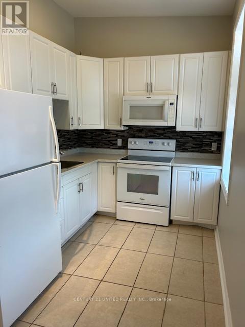 36 B King Street E, Cavan Monaghan (Millbrook Village), Ontario  L0A 1G0 - Photo 2 - X12454387