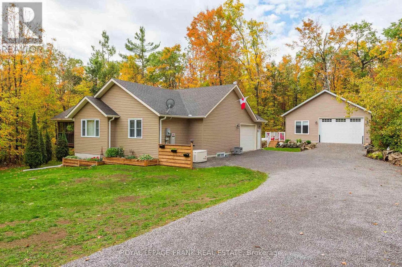 25 LAKELAND AVENUE, trent lakes, Ontario