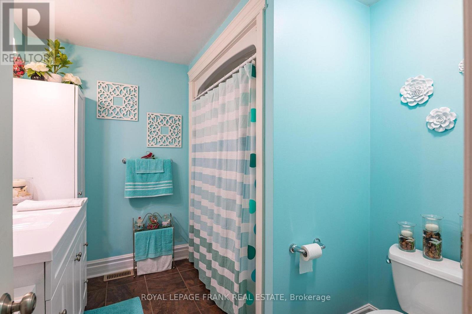 25 Lakeland Avenue, Trent Lakes, Ontario  K0L 1J0 - Photo 18 - X12454715