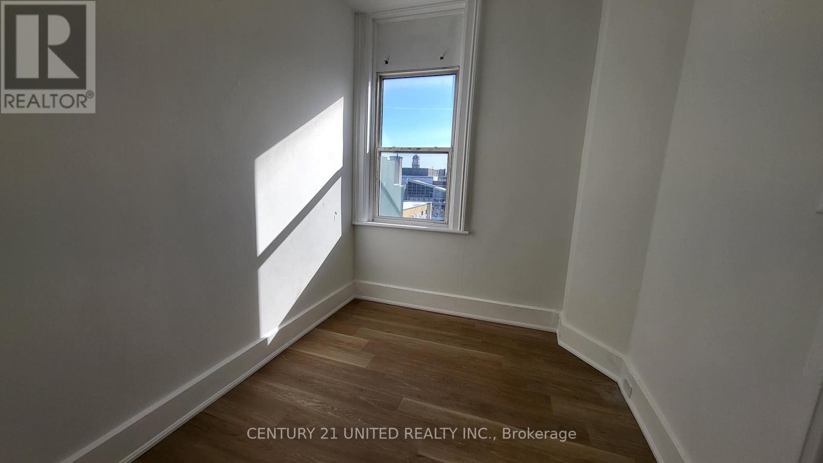 7 - 172.5 Hunter Street, Peterborough (Town Ward 3), Ontario  K9H 2L2 - Photo 7 - X12455023