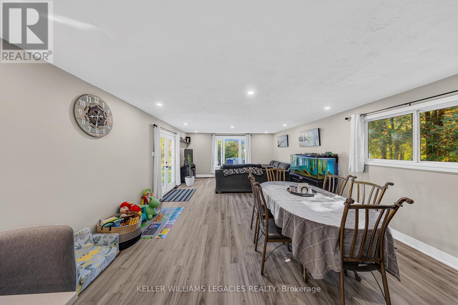 74 Cowans Crescent, Kawartha Lakes (Emily), Ontario  K0L 2W0 - Photo 7 - X12455182