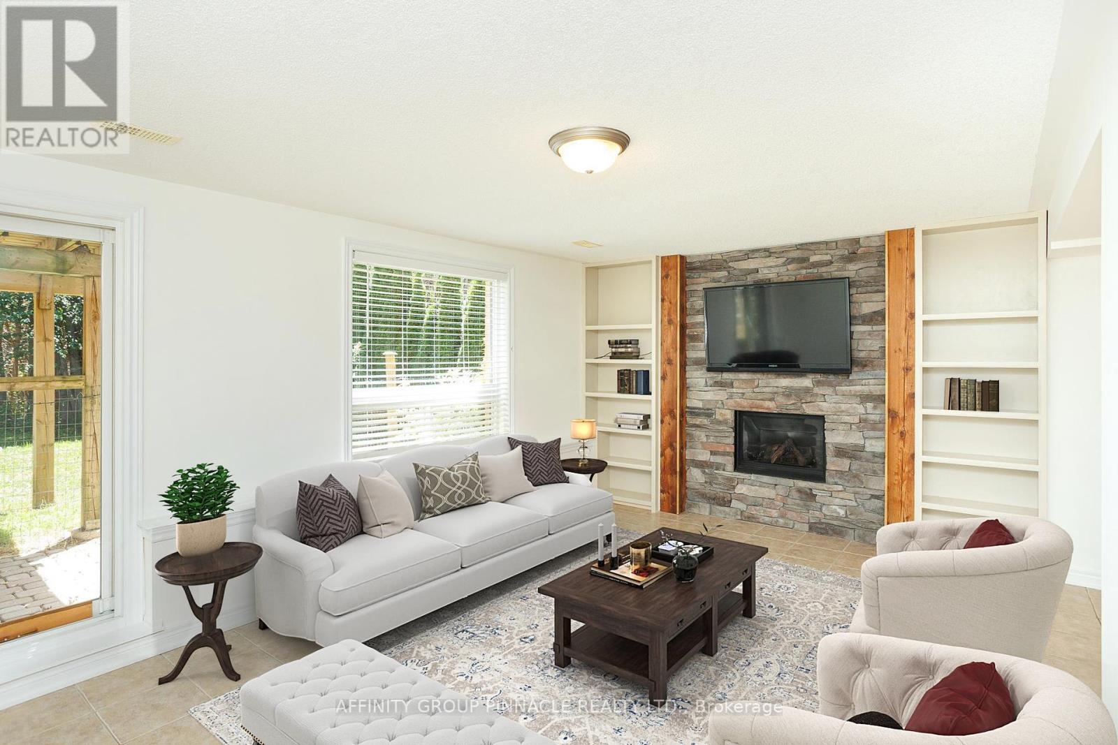 103 Cook Street, Kawartha Lakes (Lindsay), Ontario  K9V 0K8 - Photo 25 - X12455266