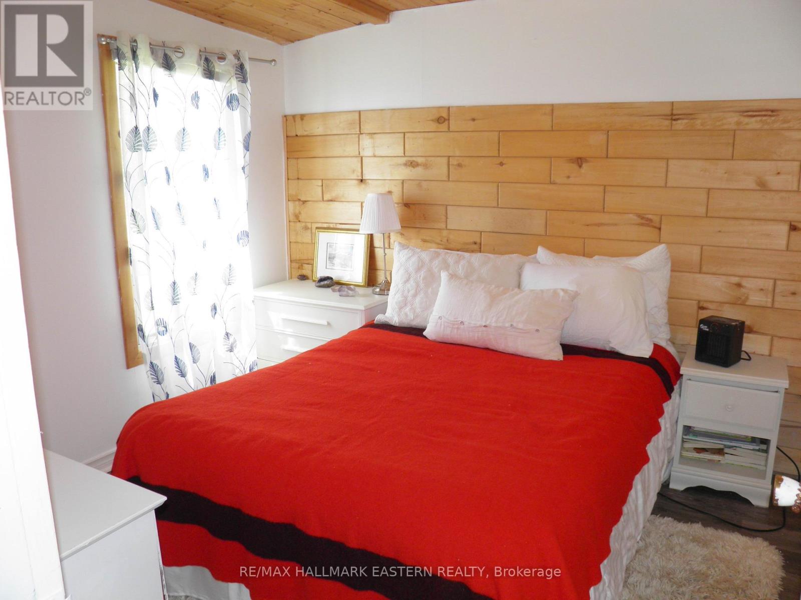 106 Lakeview Crescent, North Kawartha, Ontario  K0L 1A0 - Photo 10 - X12455318