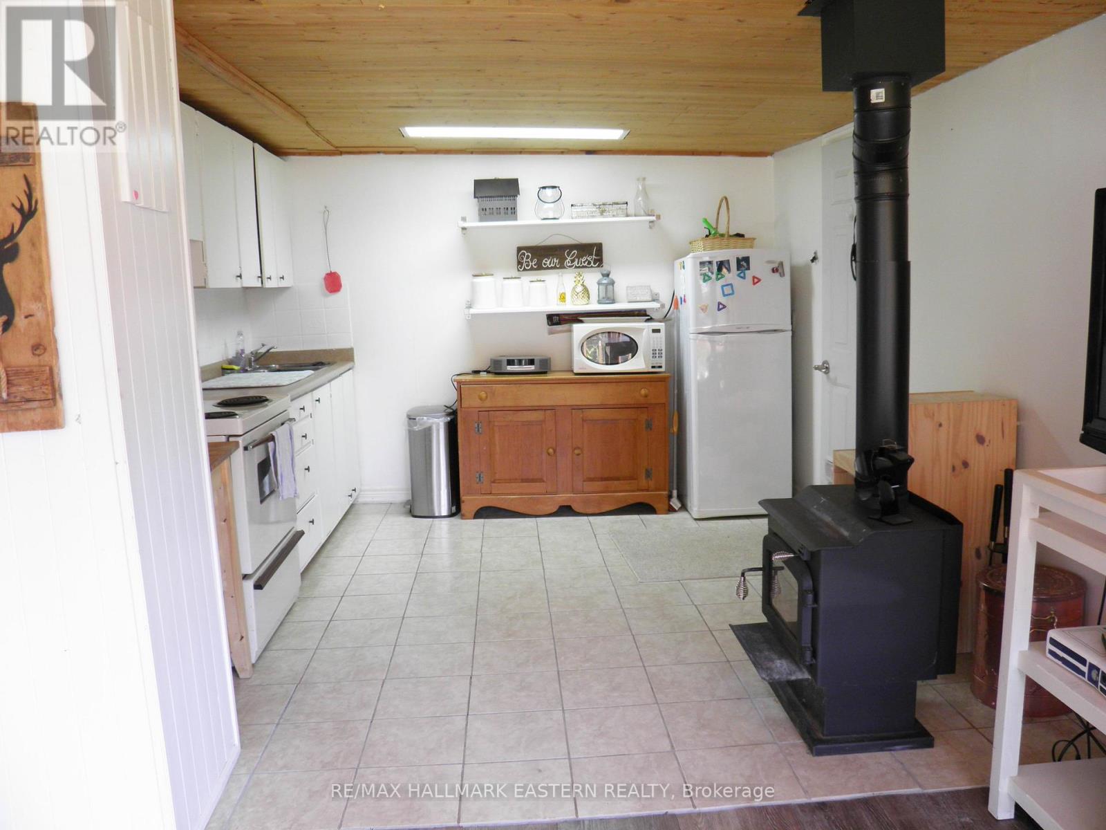 106 Lakeview Crescent, North Kawartha, Ontario  K0L 1A0 - Photo 4 - X12455318