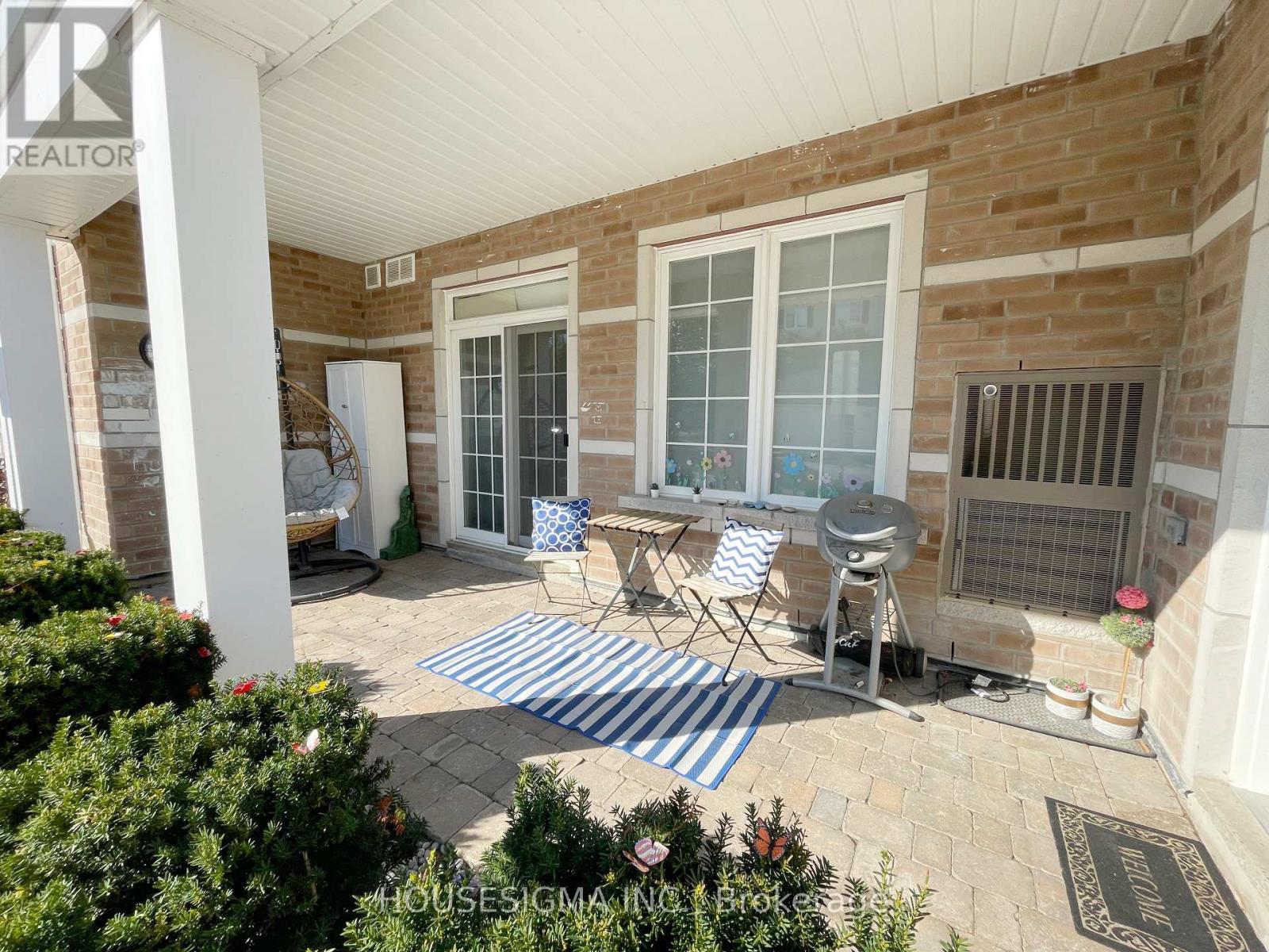110 - 65 Shipway Avenue, Clarington (Newcastle), Ontario  L1B 0W2 - Photo 3 - E12455829