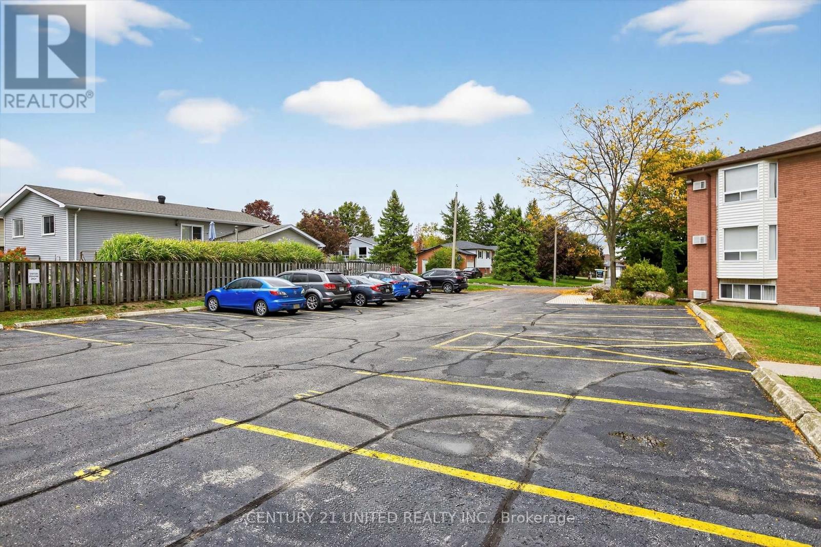 303 - 2020 Mapleridge Drive, Peterborough (Monaghan Ward 2), Ontario  K9K 1W2 - Photo 25 - X12456022