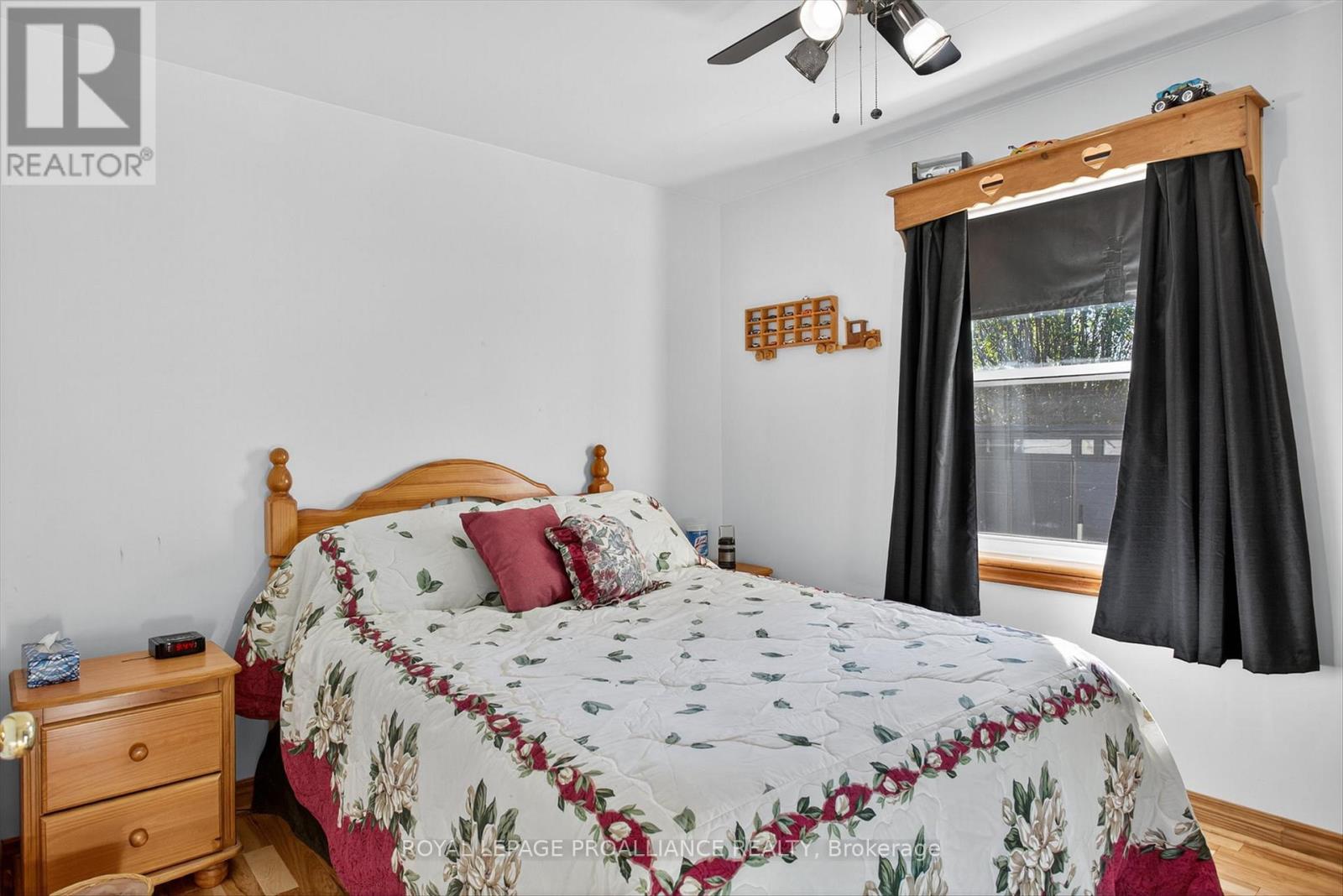 841 St. Marys Street, Peterborough (Otonabee Ward 1), Ontario  K9J 4H4 - Photo 22 - X12456214