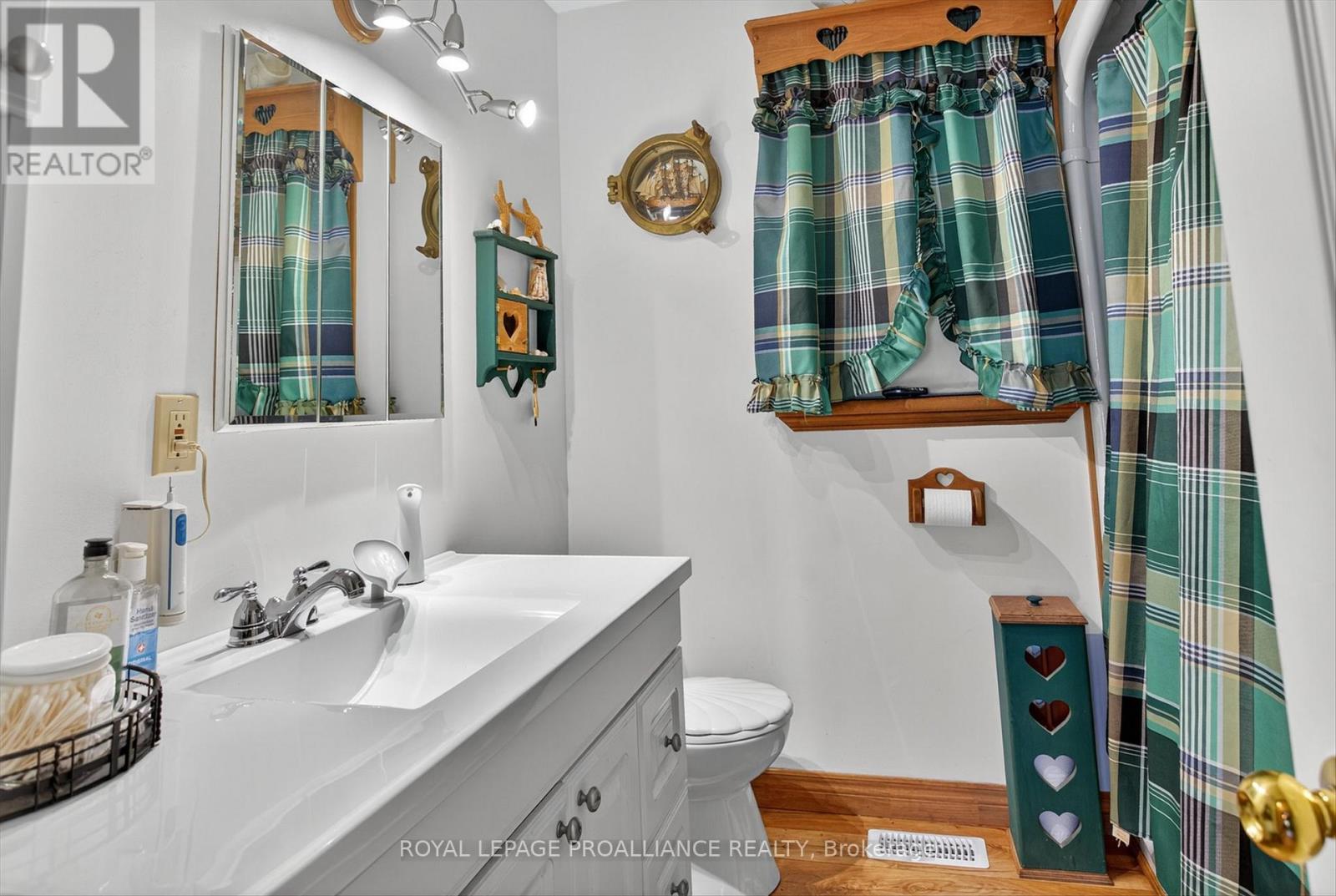 841 St. Marys Street, Peterborough (Otonabee Ward 1), Ontario  K9J 4H4 - Photo 25 - X12456214