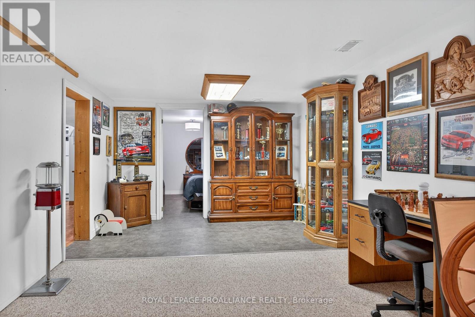 841 St. Marys Street, Peterborough (Otonabee Ward 1), Ontario  K9J 4H4 - Photo 31 - X12456214