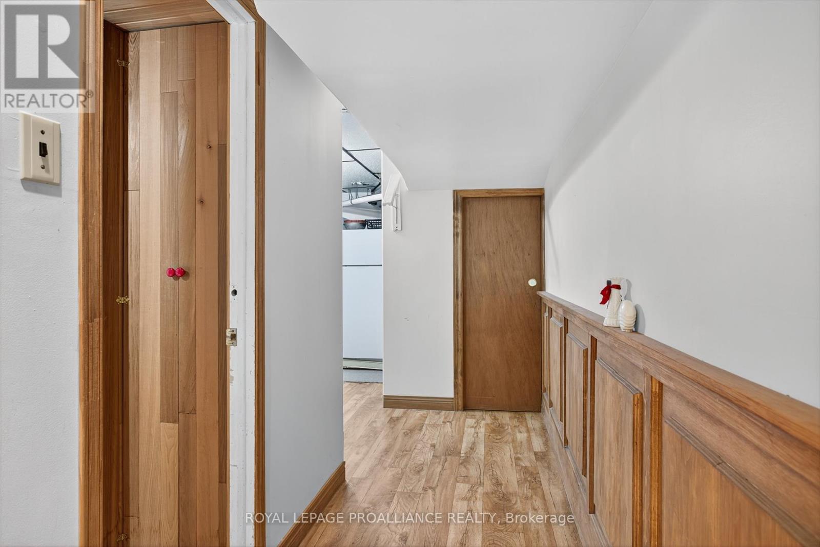 841 St. Marys Street, Peterborough (Otonabee Ward 1), Ontario  K9J 4H4 - Photo 35 - X12456214