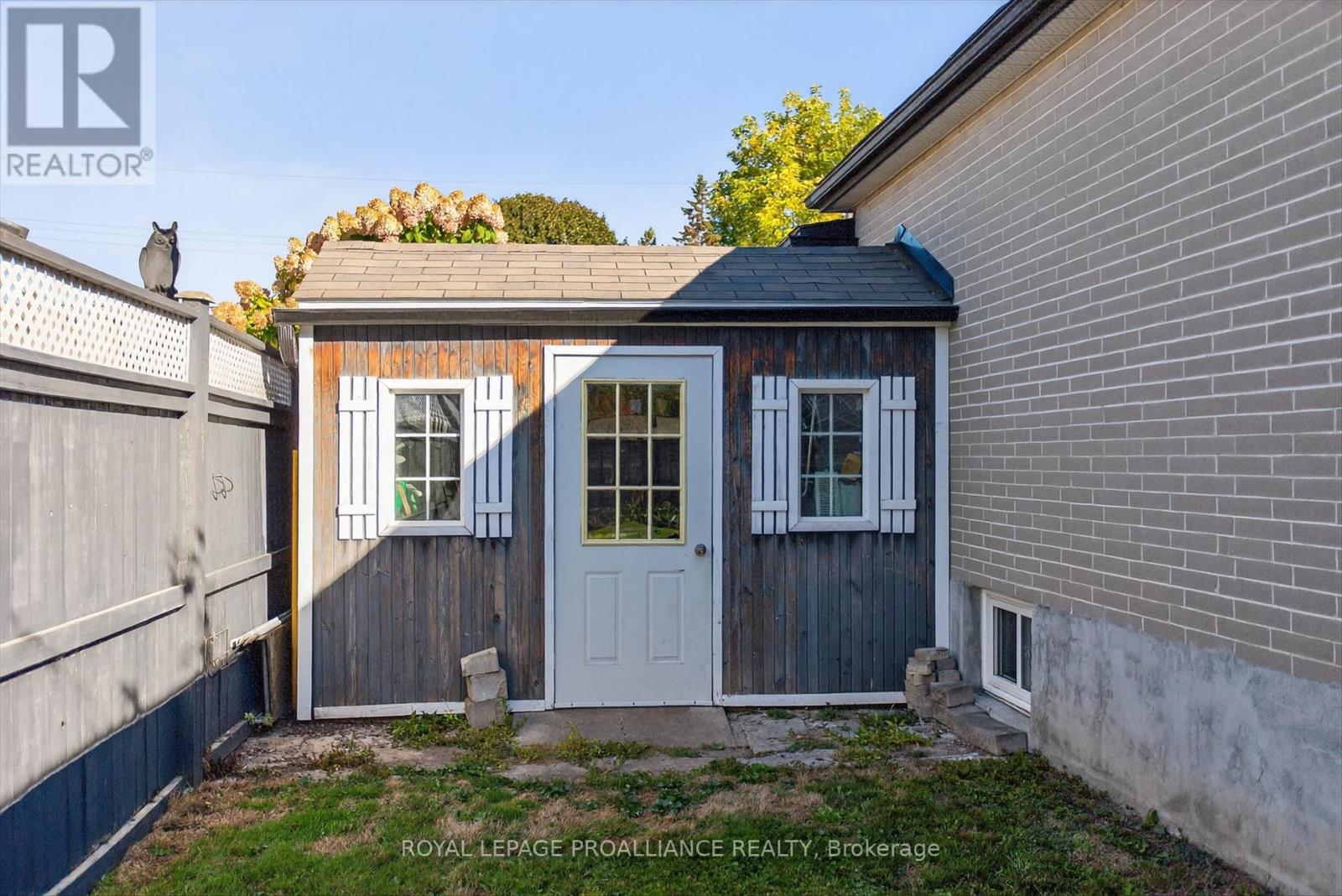 841 St. Marys Street, Peterborough (Otonabee Ward 1), Ontario  K9J 4H4 - Photo 43 - X12456214