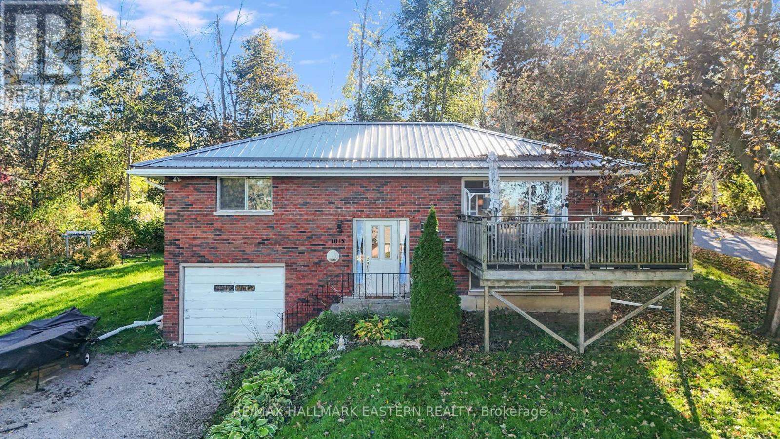 1013 Nicholl's Boulevard, Selwyn, Ontario  K0L 1H0 - Photo 1 - X12457024