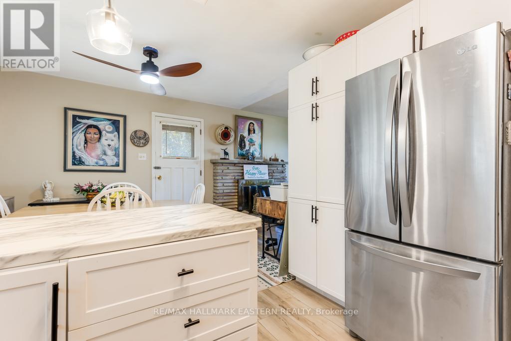 1013 Nicholl's Boulevard, Selwyn, Ontario  K0L 1H0 - Photo 23 - X12457024