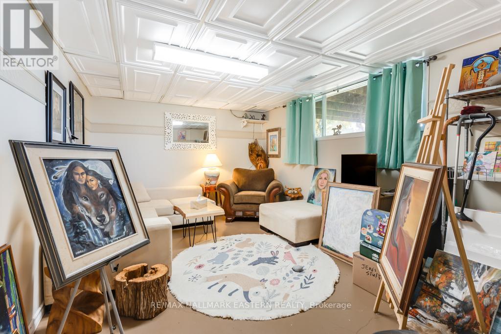 1013 Nicholl's Boulevard, Selwyn, Ontario  K0L 1H0 - Photo 32 - X12457024