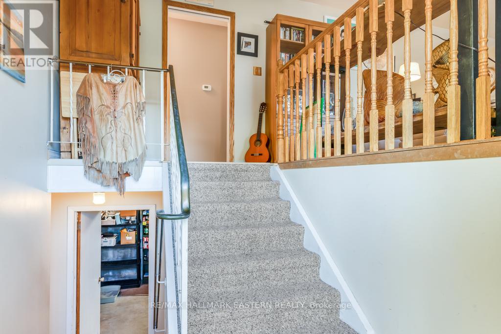 1013 Nicholl's Boulevard, Selwyn, Ontario  K0L 1H0 - Photo 4 - X12457024