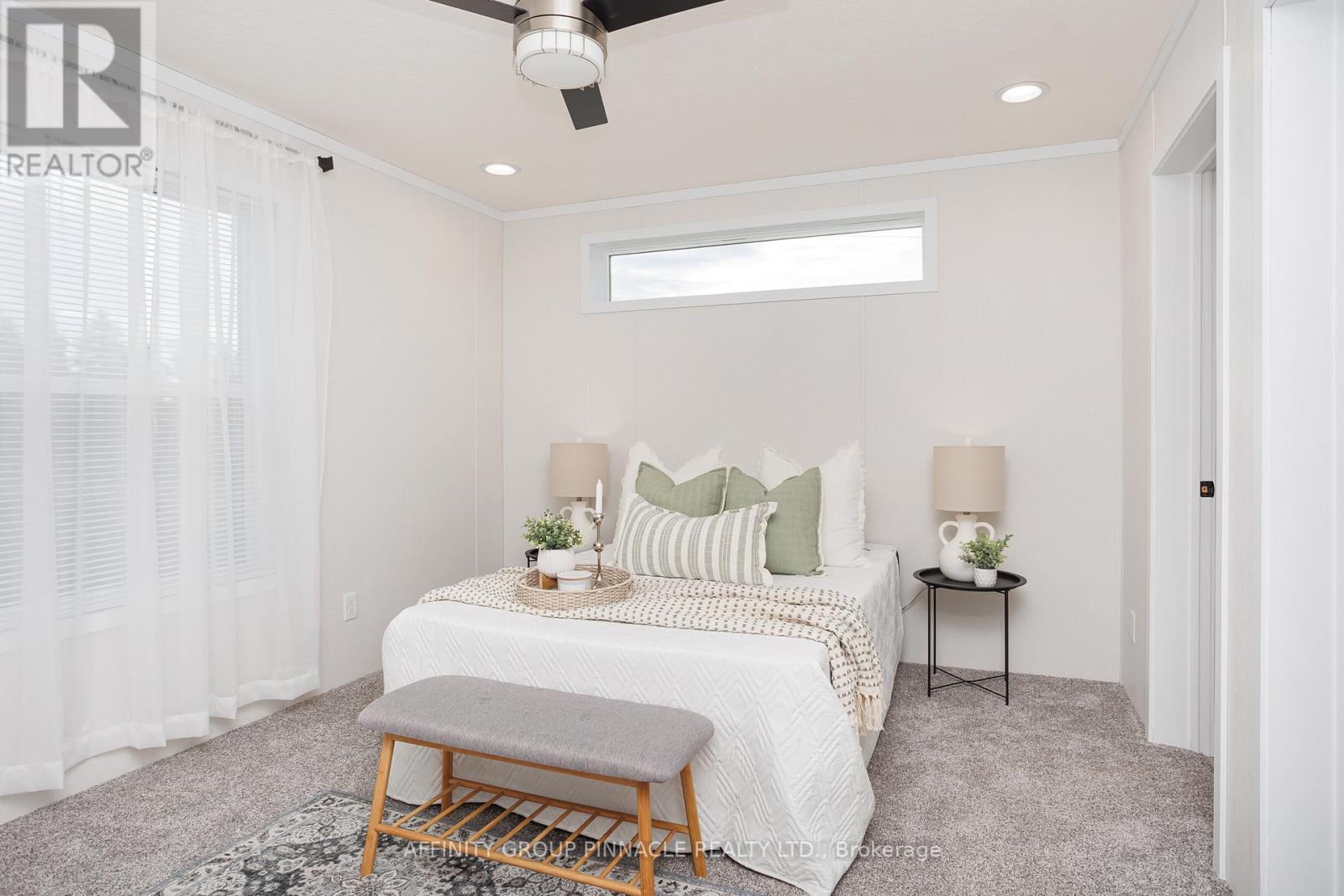 1 Vista Drive, Kawartha Lakes (Lindsay), Ontario  K9V 0H7 - Photo 35 - X12457033